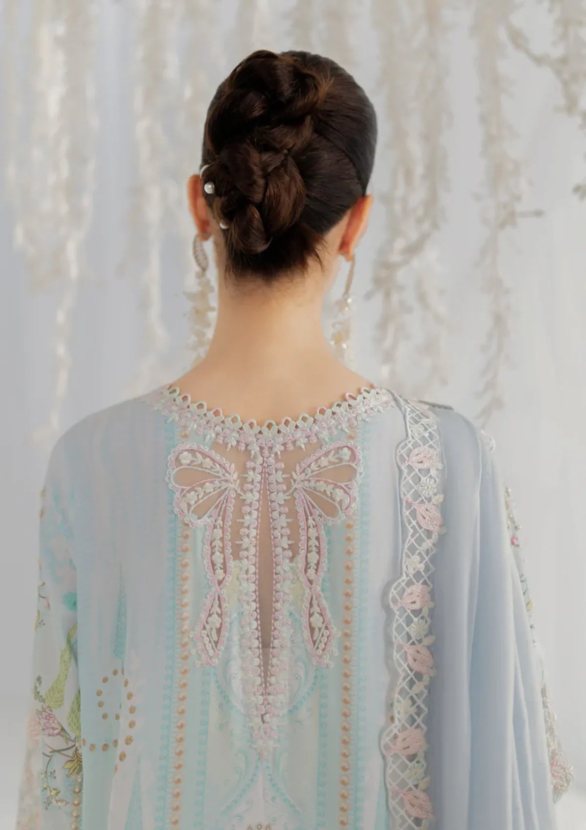 mohsin-saeed-fabrics-designer-daily-wear-formal-and-wedding-suits-within-budget-This-product-is-from-qalamkar-luxe-silk25-lk-01-keeva-is-available-on-Mohsin-saeed-fabrics-website.
