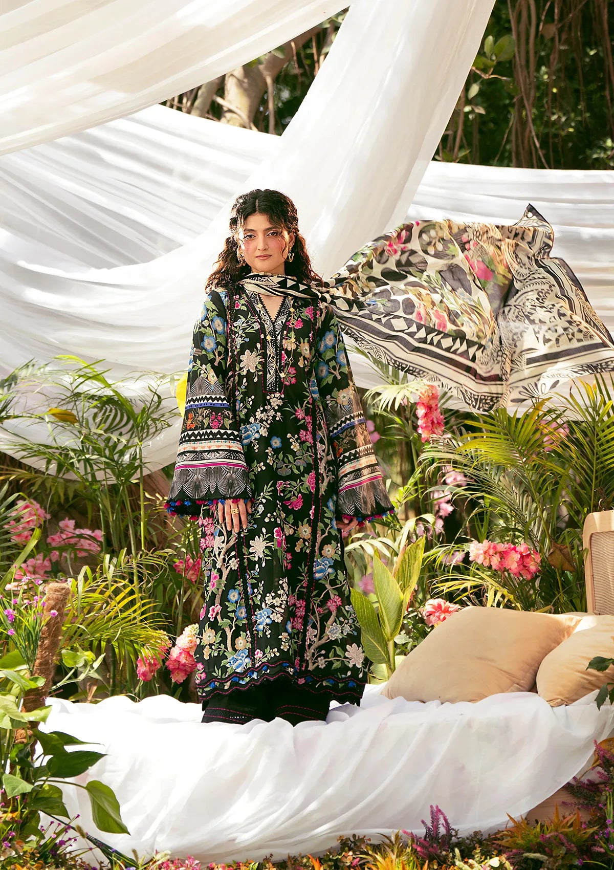 mohsin-saeed-fabrics-designer-daily-wear-formal-and-wedding-suits-within-budget-This-product-is-from-elaf-prints-lawn25-vol-2-eps-8b-ela-rose-is-available-on-Mohsin-saeed-fabrics-website.