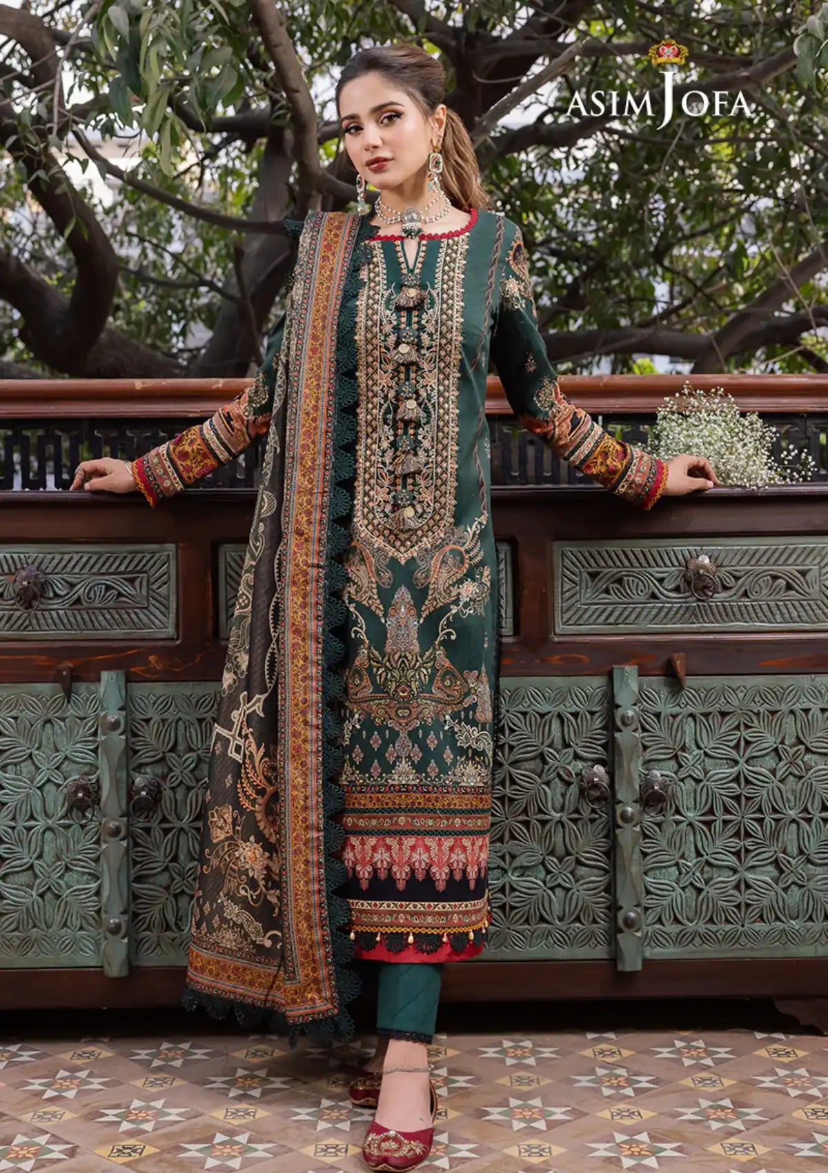 Asim Jofa Rania Pre-Winter'23 AJRW-02 - Mohsin Saeed Fabrics