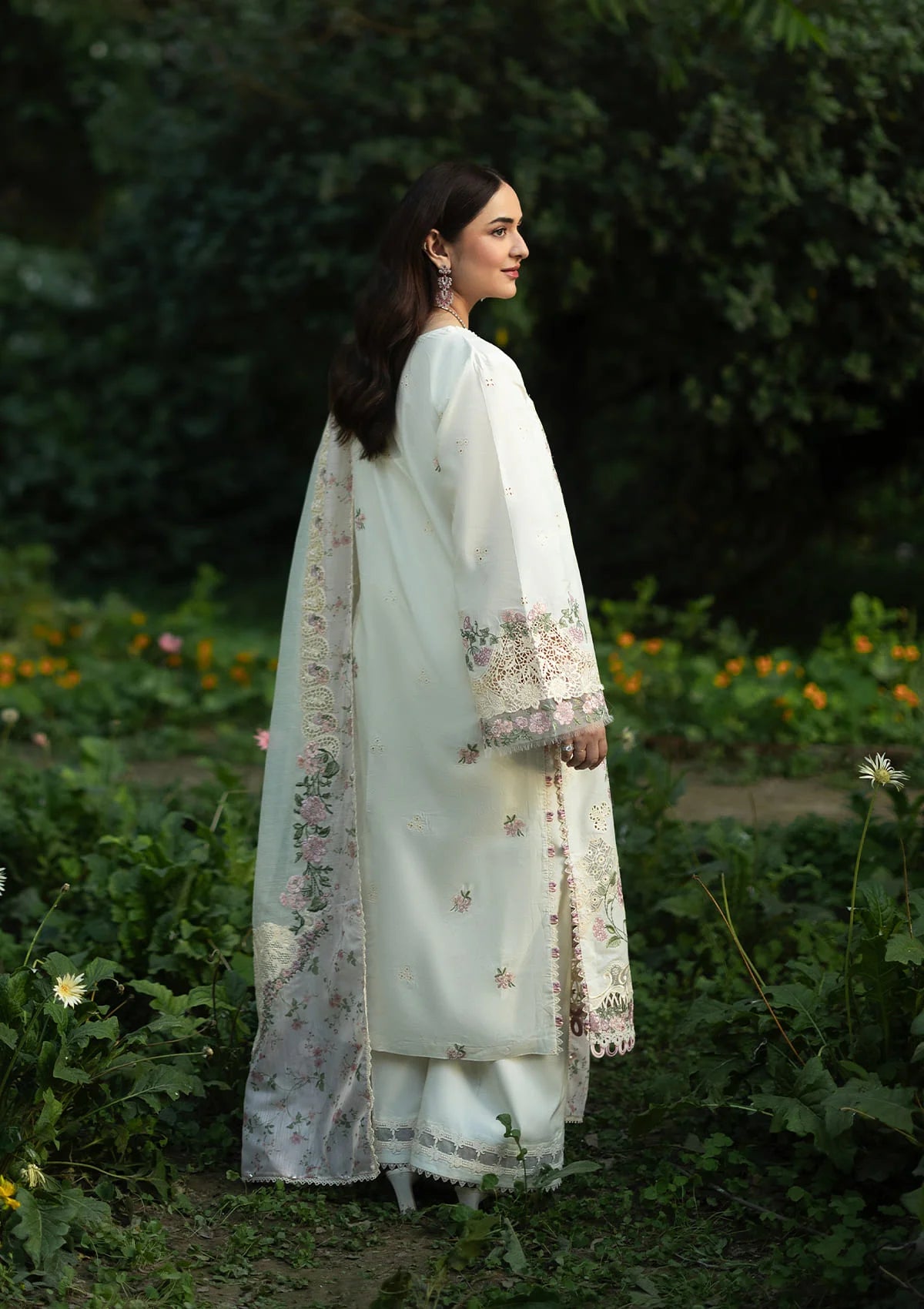Elaf Luxury Lawn Vol-2'26 ELQ-7B SWEET TALK