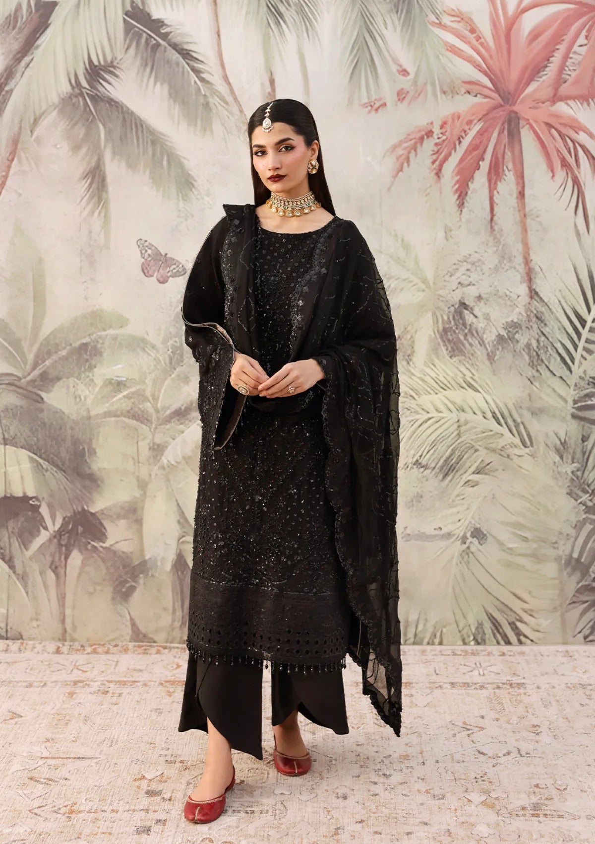 mohsin-saeed-fabrics-luxury-fashion-collection-daily-wear-wedding-and-formal-in-budget-This-product-is-from-romansiyyah-luxury-formal25-zareenah-is-available-on-Mohsin-saeed-fabrics-website.
