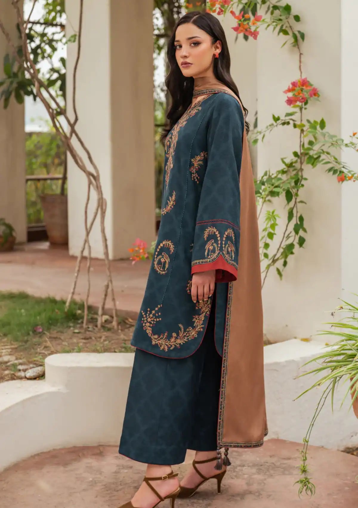 Jazmin Winter Prints'24 UW-0116