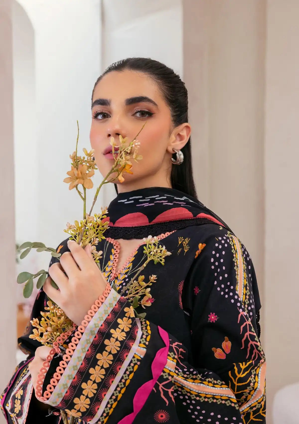 mohsin-saeed-fabrics-affordable-luxury-outfits-for-daily-formal-and-wedding-wear-This-product-is-from-florent-luxury-prints25-fl-8b-is-available-on-Mohsin-saeed-fabrics-website.