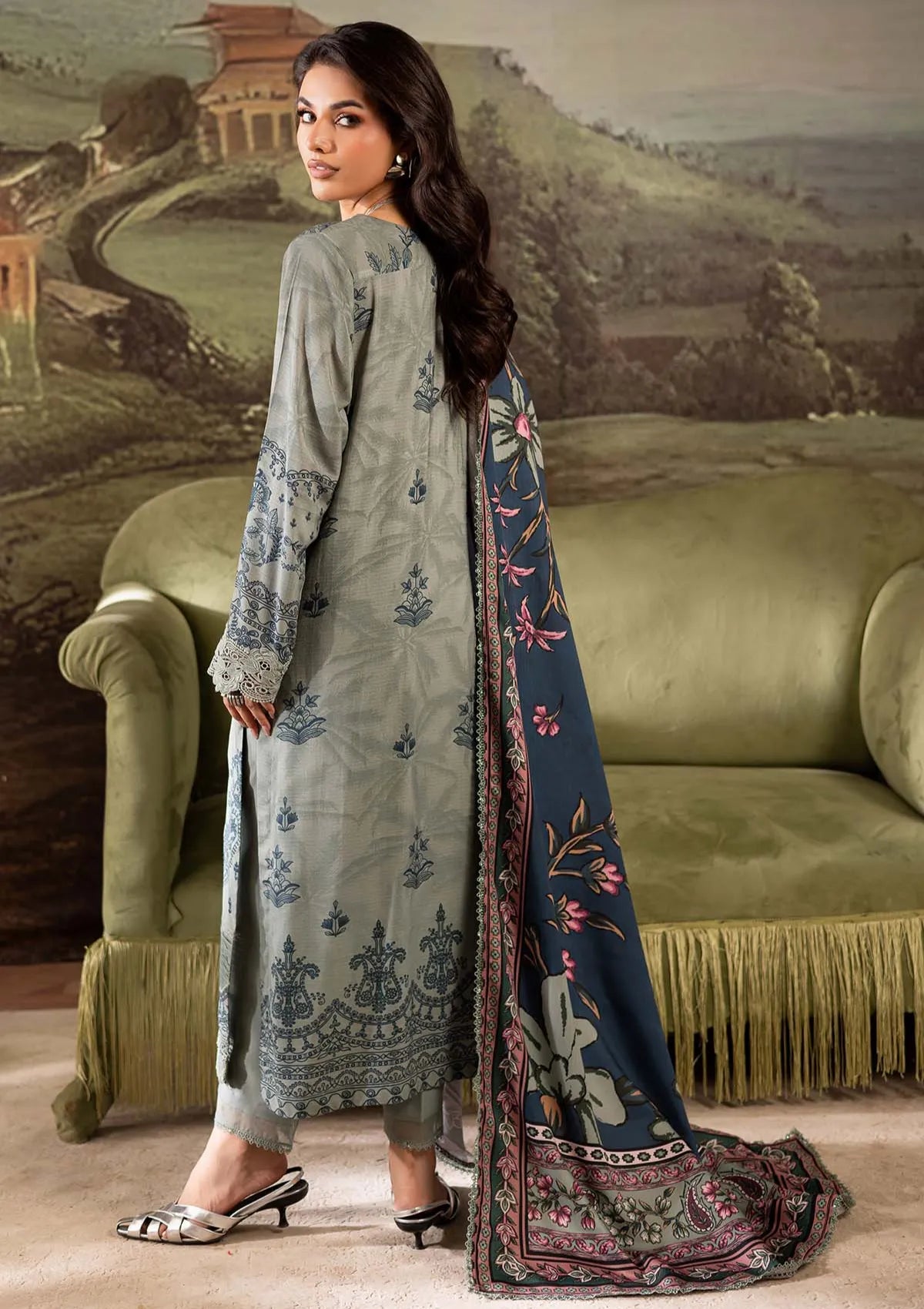mohsin-saeed-fabrics-is-selling-online-and-in stores-Luxury-daily-wear-wedding-wear-formal-wear-in-budgeted-price.This-product-is-from-nureh-signature-printed-linen25-sp-174-is-available-on-Mohsin-saeed-fabrics-website.
