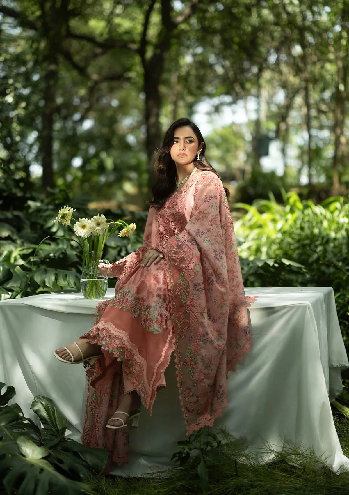 Elaf Luxury Lawn Vol-2'26 ELQ-5A ENDLESS LOVE