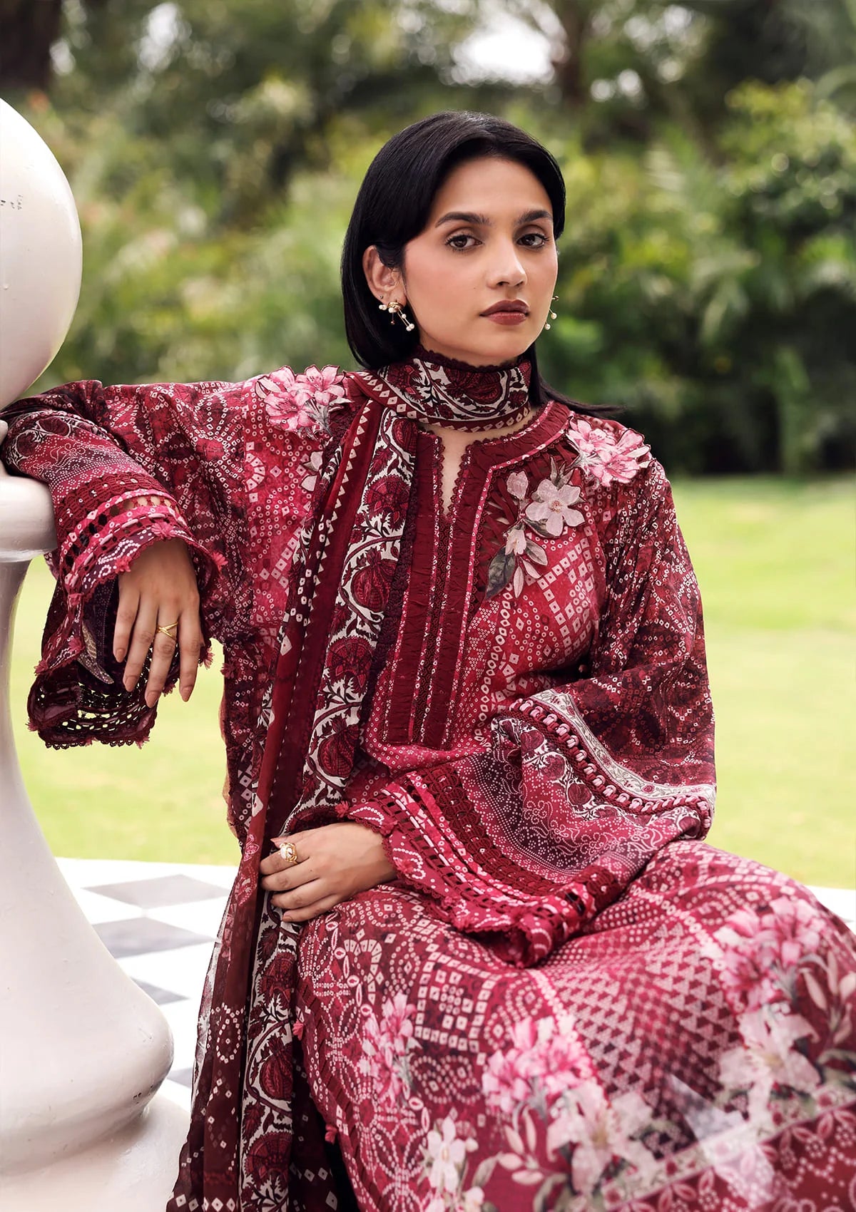 mohsin-saeed-fabrics-is-selling-online-and-in stores-Luxury-daily-wear-wedding-wear-formal-wear-in-budgeted-price-This-product-is-from-elaf-belladore-prints-lawn26-epa-05b-montrose is-available-on-Mohsin-saeed-fabrics-website.