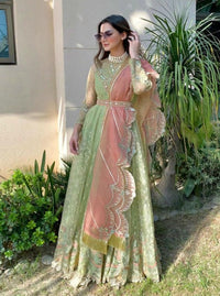 mohsin-saeed-fabrics-affordable-luxury-outfits-for-daily-formal-and-wedding-wear-This-product-is-from-maria-osama-khan-luxury-pret-kanwal-is-available-on-Mohsin-saeed-fabrics-website.