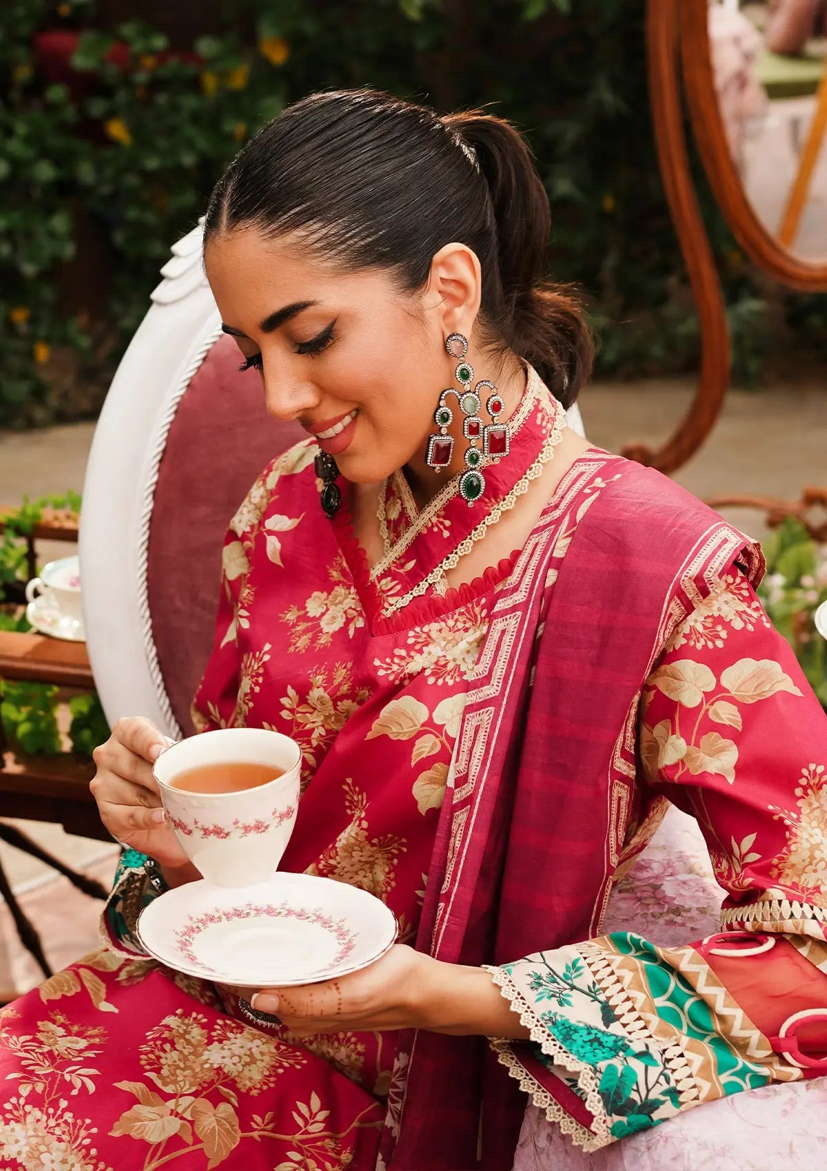 Elaf Prints Lawn Collection'24 EEP-04A -Flores de Amor - Mohsin Saeed Fabrics