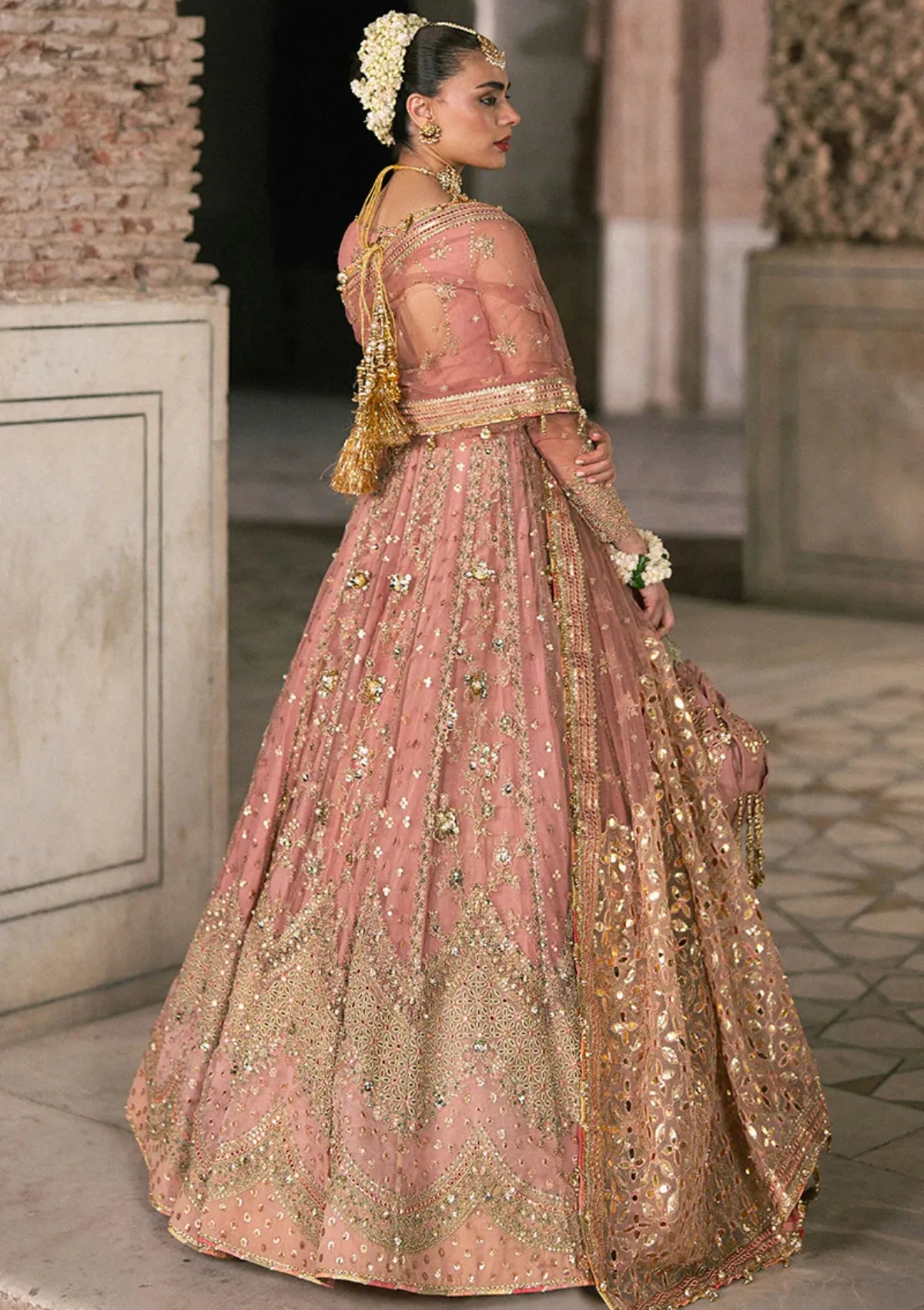 Zarlish By Mohsin Naveed Ranjha Festive'25 Vol-6 D-02 Khushboo