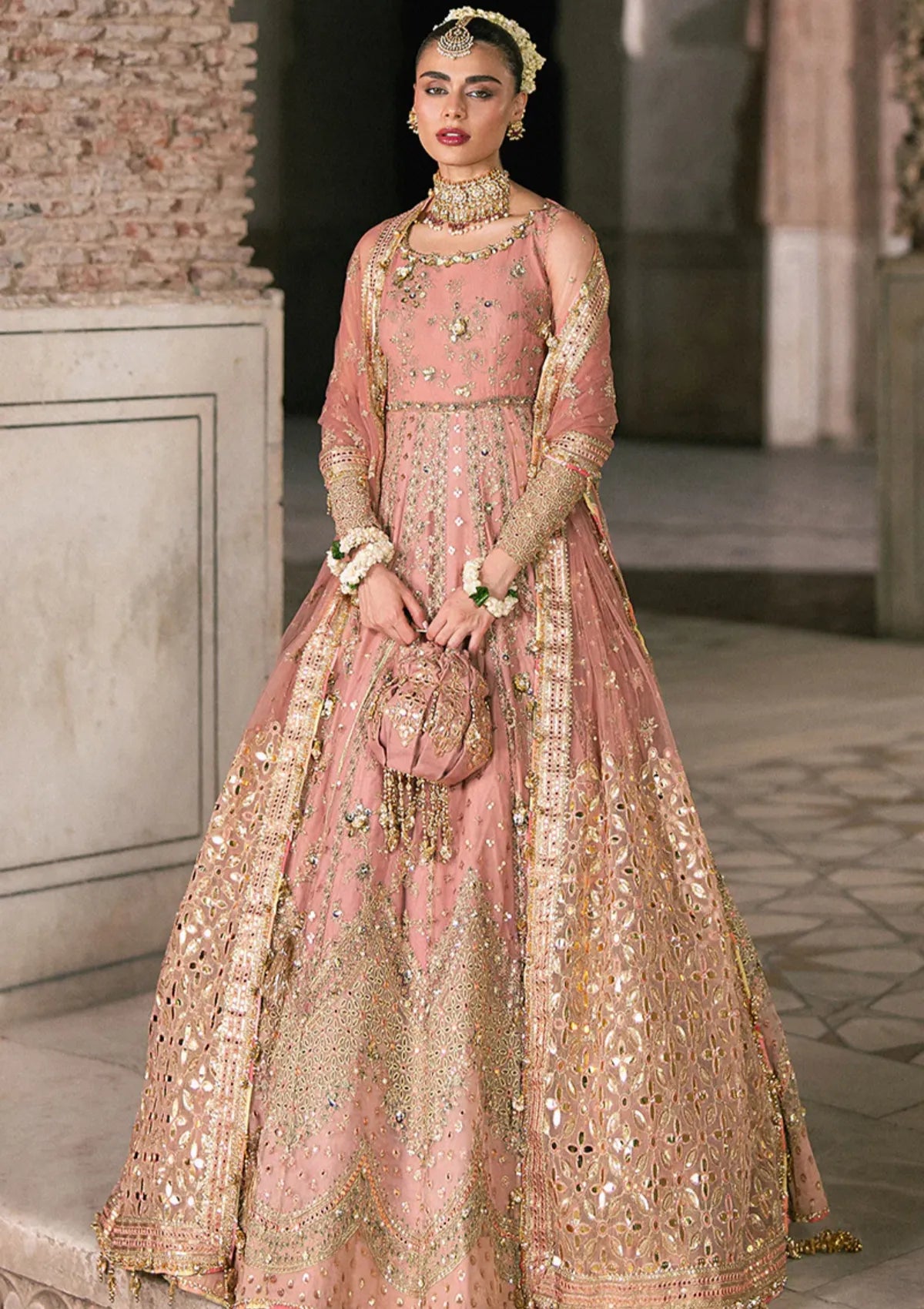 Zarlish By Mohsin Naveed Ranjha Festive'25 Vol-6 D-02 Khushboo