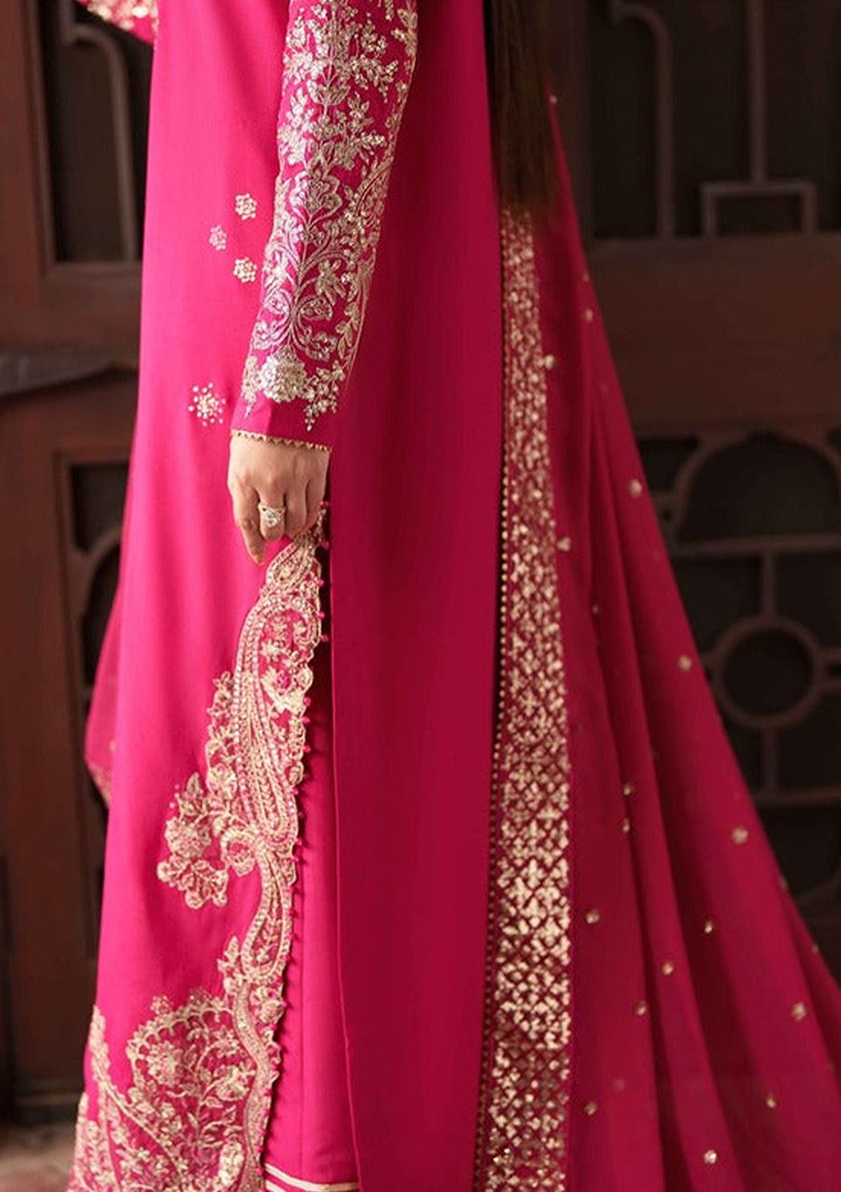 Neeshay Shagun Formals'26 -Parisa
