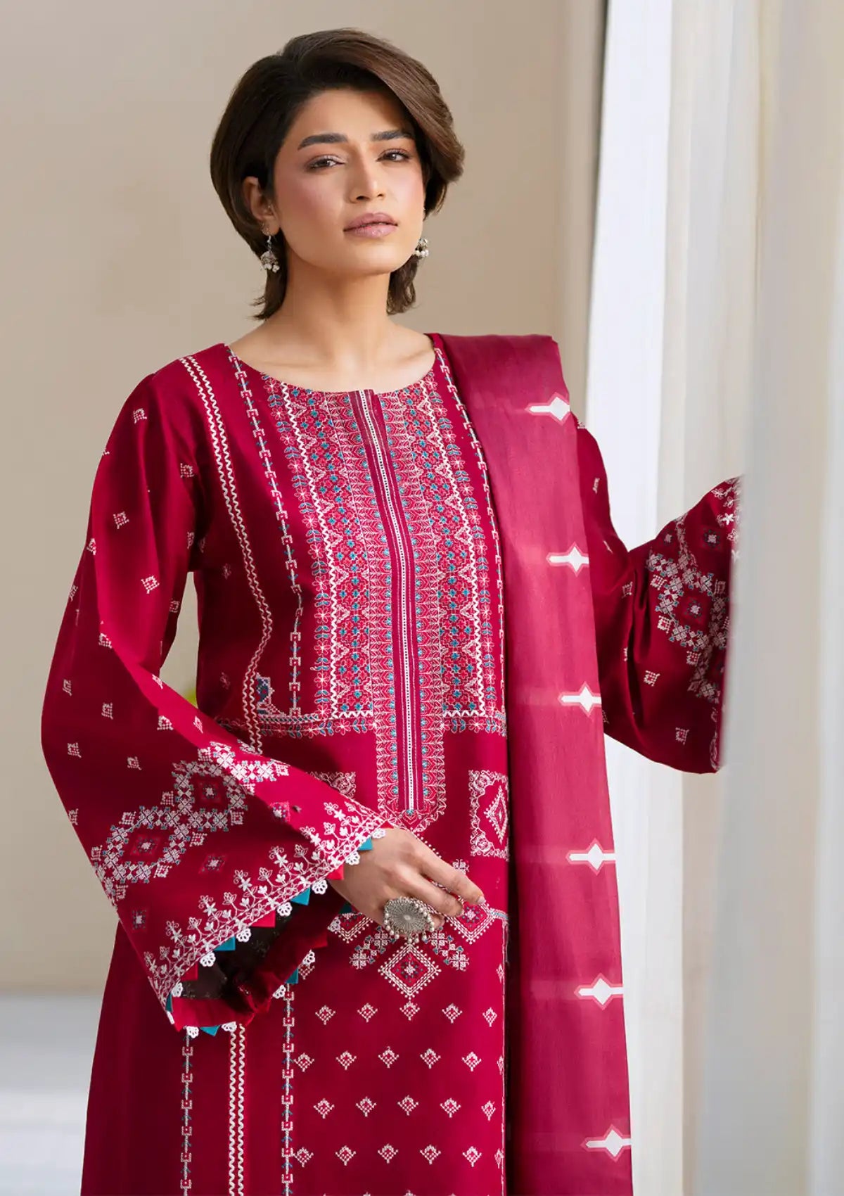 mohsin-saeed-fabrics-luxury-fashion-collection-daily-wear-wedding-and-formal-in-budget-This-product-is-from-bin-ilyas-aaina-summer-edit25-84-a-is-available-on-Mohsin-saeed-fabrics-website.