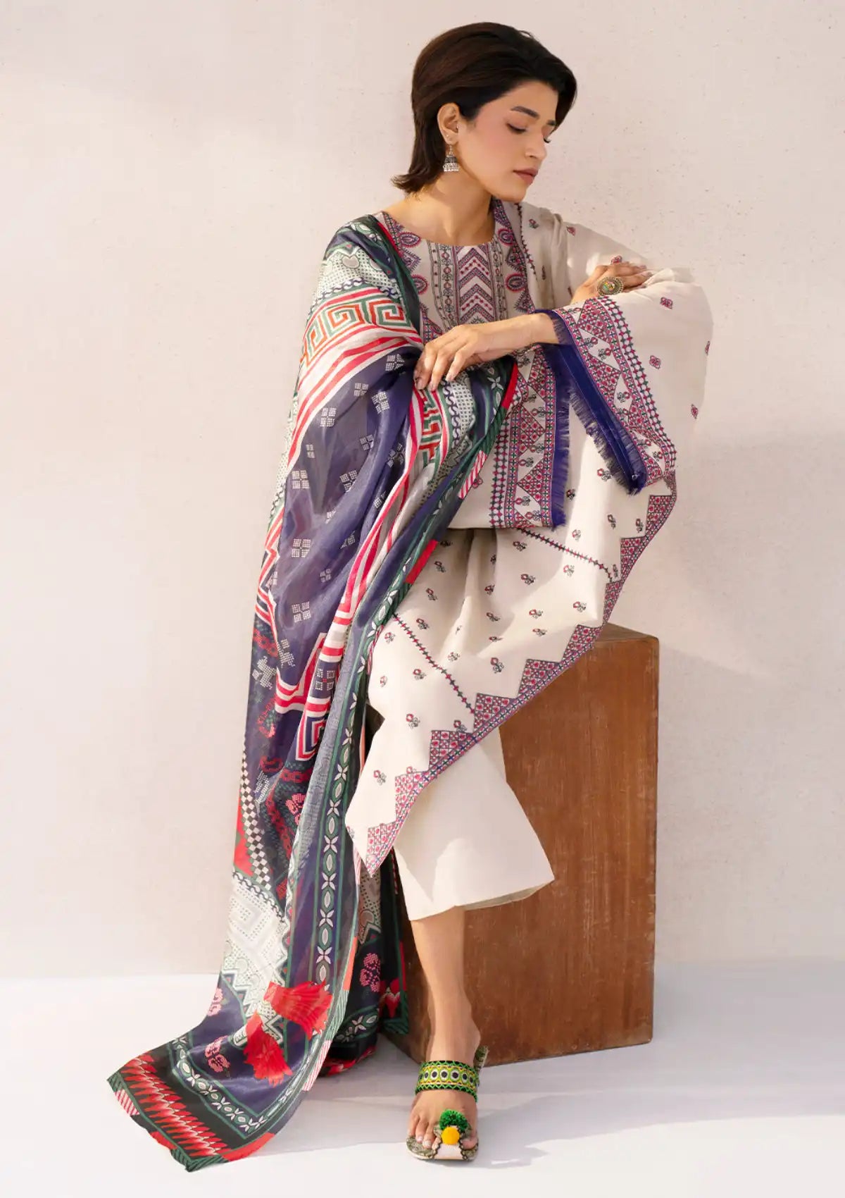 mohsin-saeed-fabrics-luxury-fashion-collection-daily-wear-wedding-and-formal-in-budget-This-product-is-from-bin-ilyas-aaina-summer-edit25-86-a-is-available-on-Mohsin-saeed-fabrics-website.