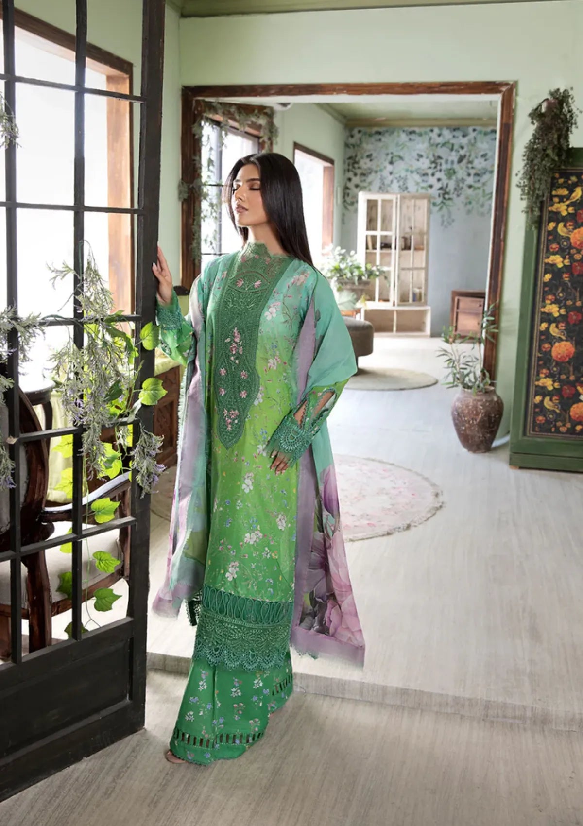 mohsin-saeed-fabrics-is-selling-online-and-in stores-Luxury-daily-wear-wedding-wear-formal-wear-in-budgeted-price-This-product-is-from-sobia-nazir-vital-vol-2-lawn25-d-8b-is-available-on-Mohsin-saeed-fabrics-website.