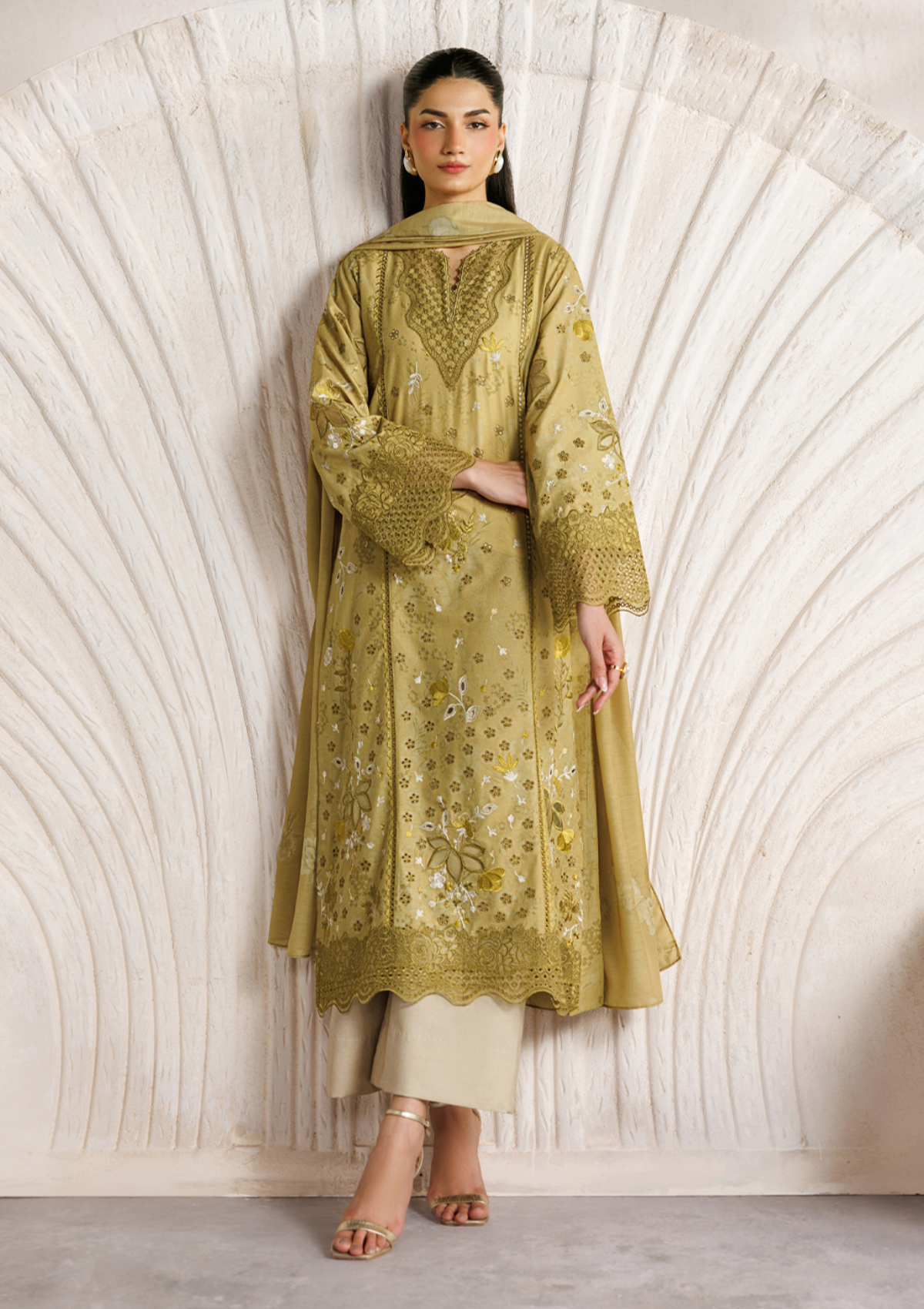 Iznik Festive Lawn'26 IBE-09