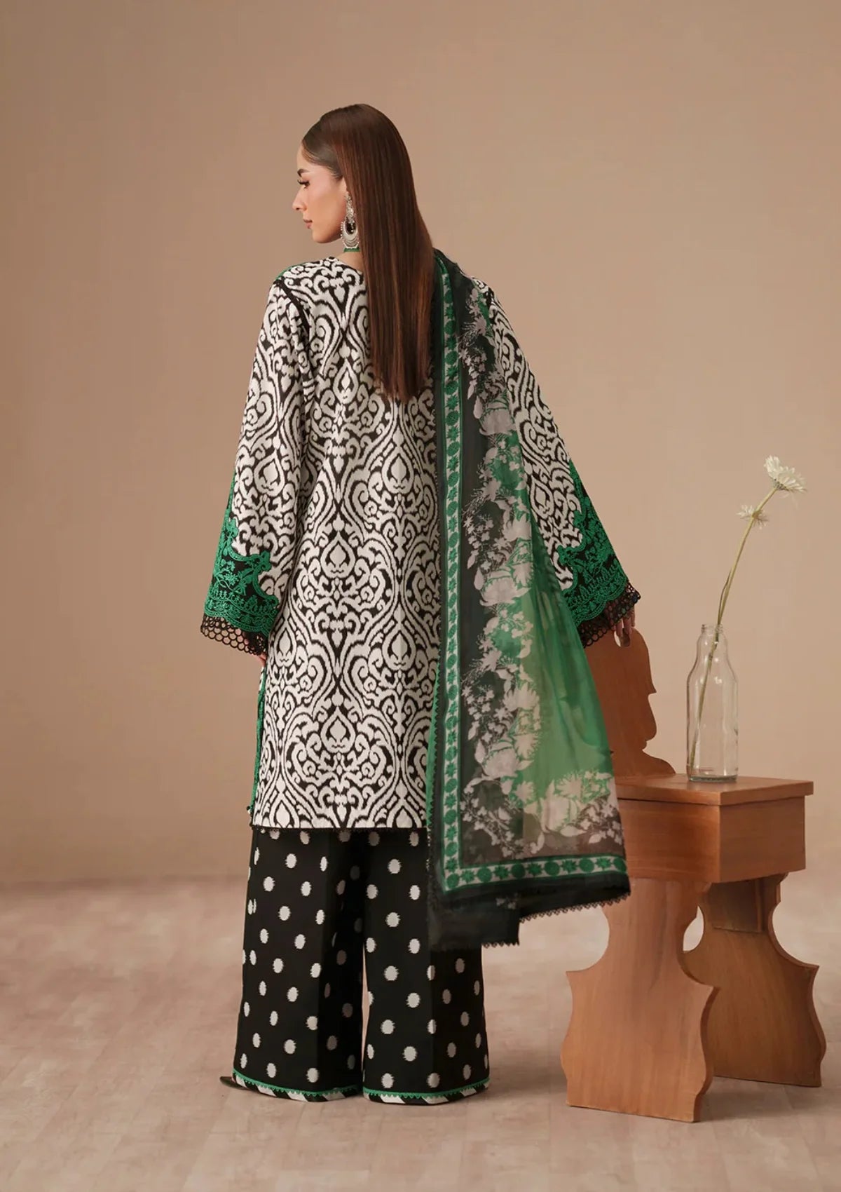 Bin Ilyas Jojo Summer '26 D-85A