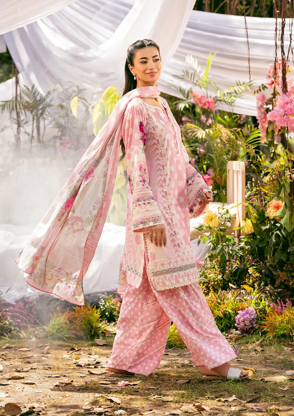 mohsin-saeed-fabrics-designer-daily-wear-formal-and-wedding-suits-within-budget-This-product-is-from-elaf-prints-lawn25-vol-2-eps-2a-rose-dusk-is-available-on-Mohsin-saeed-fabrics-website.