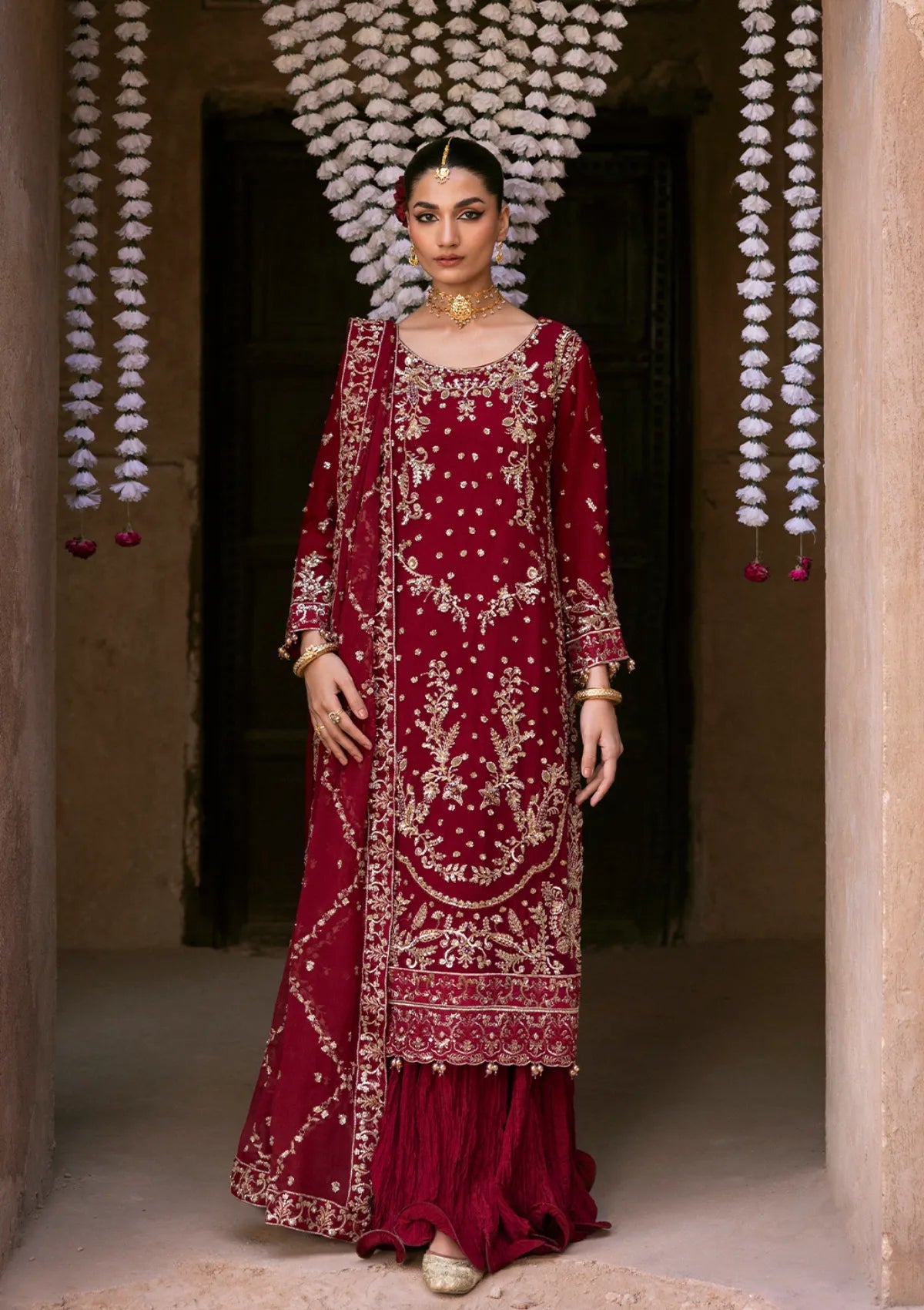 mohsin-saeed-fabrics-designer-daily-wear-formal-and-wedding-suits-within-budget-This-product-is-from-emaan-adeel-the-empress-wedding-formals25-rosmyn-is-available-on-Mohsin-saeed-fabrics-website.