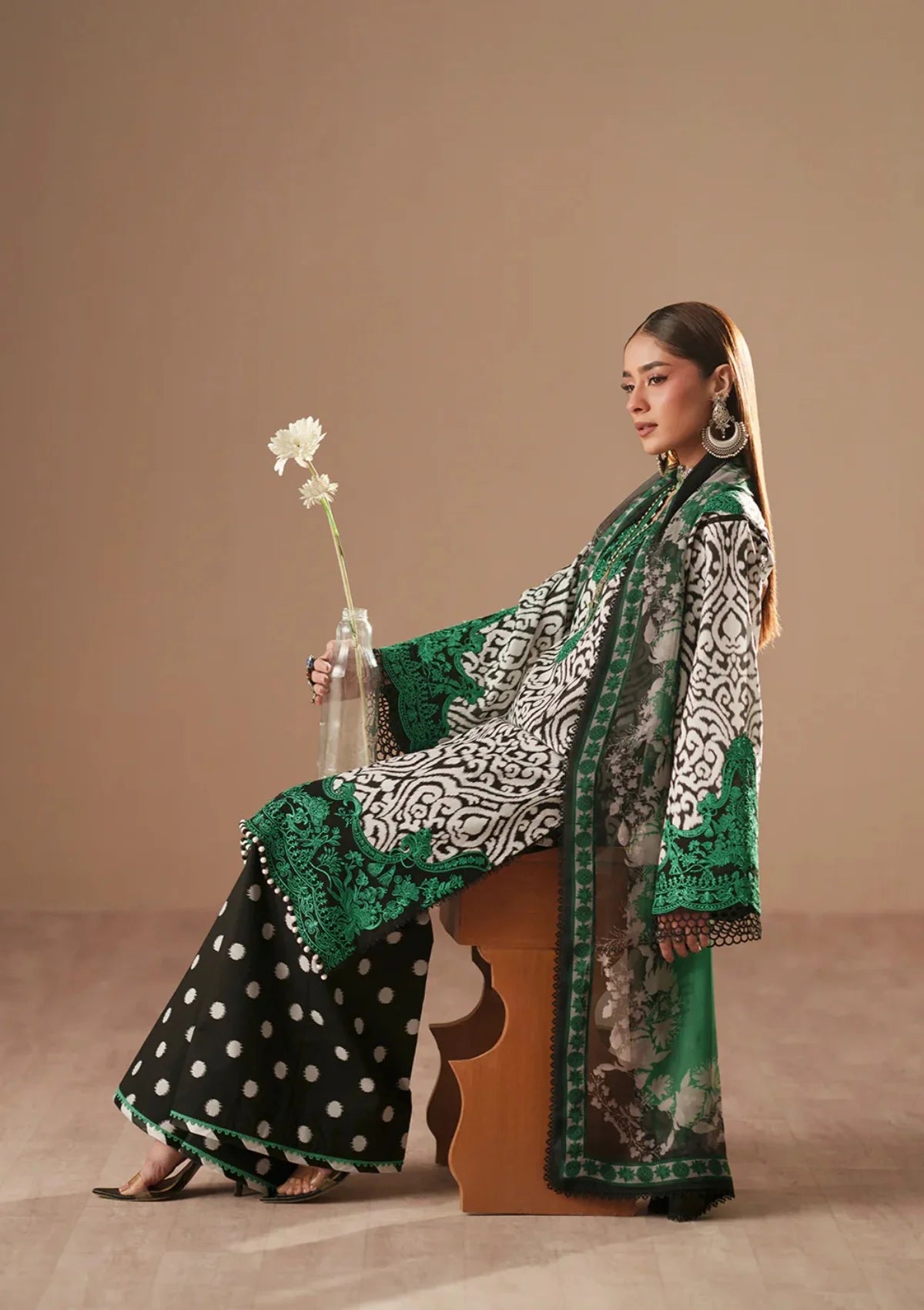 Bin Ilyas Jojo Summer '26 D-85A