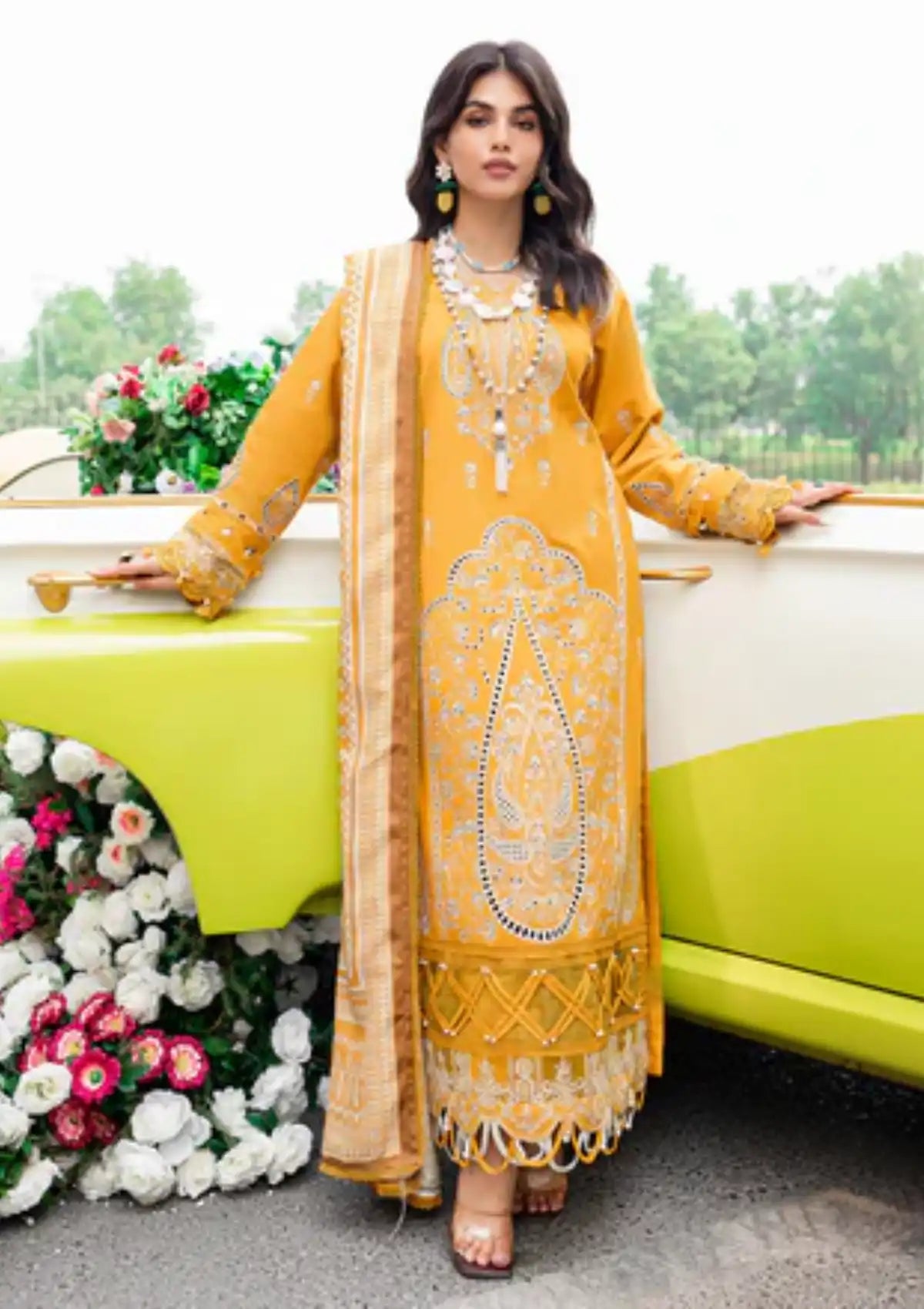 Parishay Nuray-e-Nazar Winter'23 NNF-08 - Mohsin Saeed Fabrics