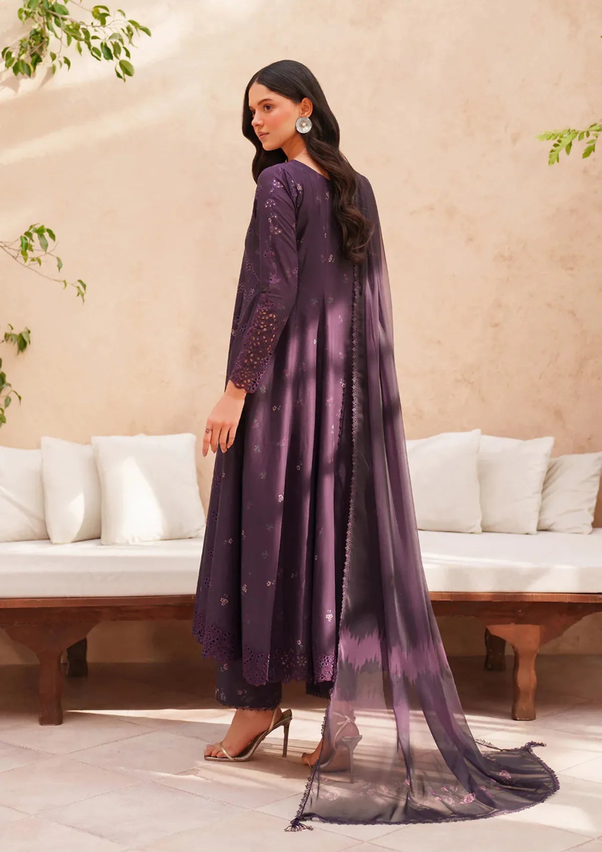 Iznik Eid Emb Lawn'26 EL-08