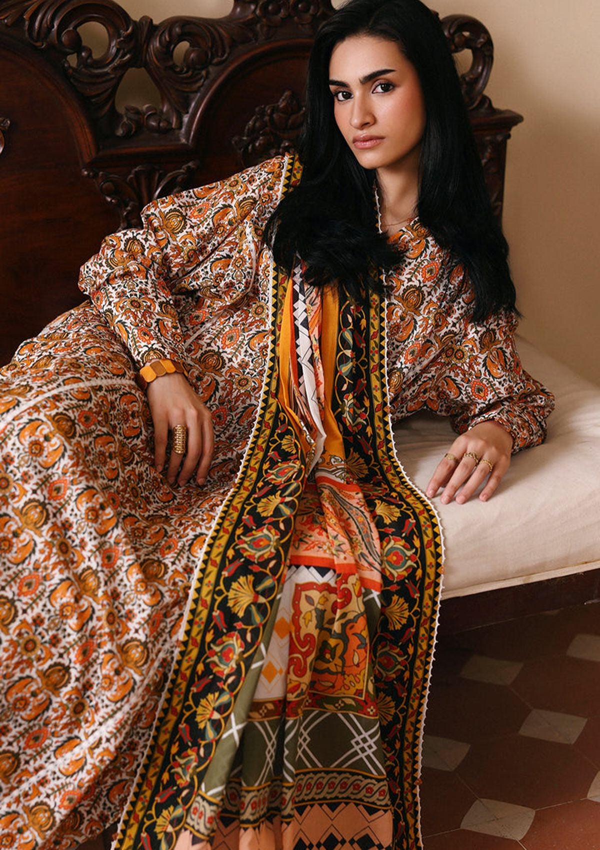 Zaha Amaya Printed Lawn'26 APL-05 SAHAR