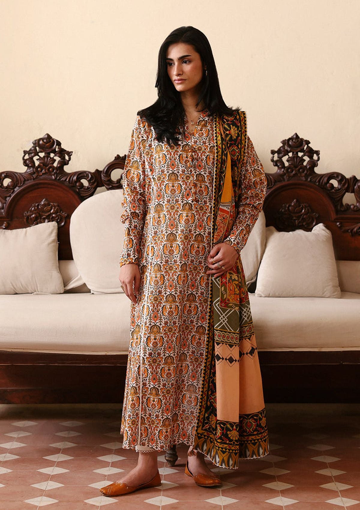 Zaha Amaya Printed Lawn'26 APL-05 SAHAR