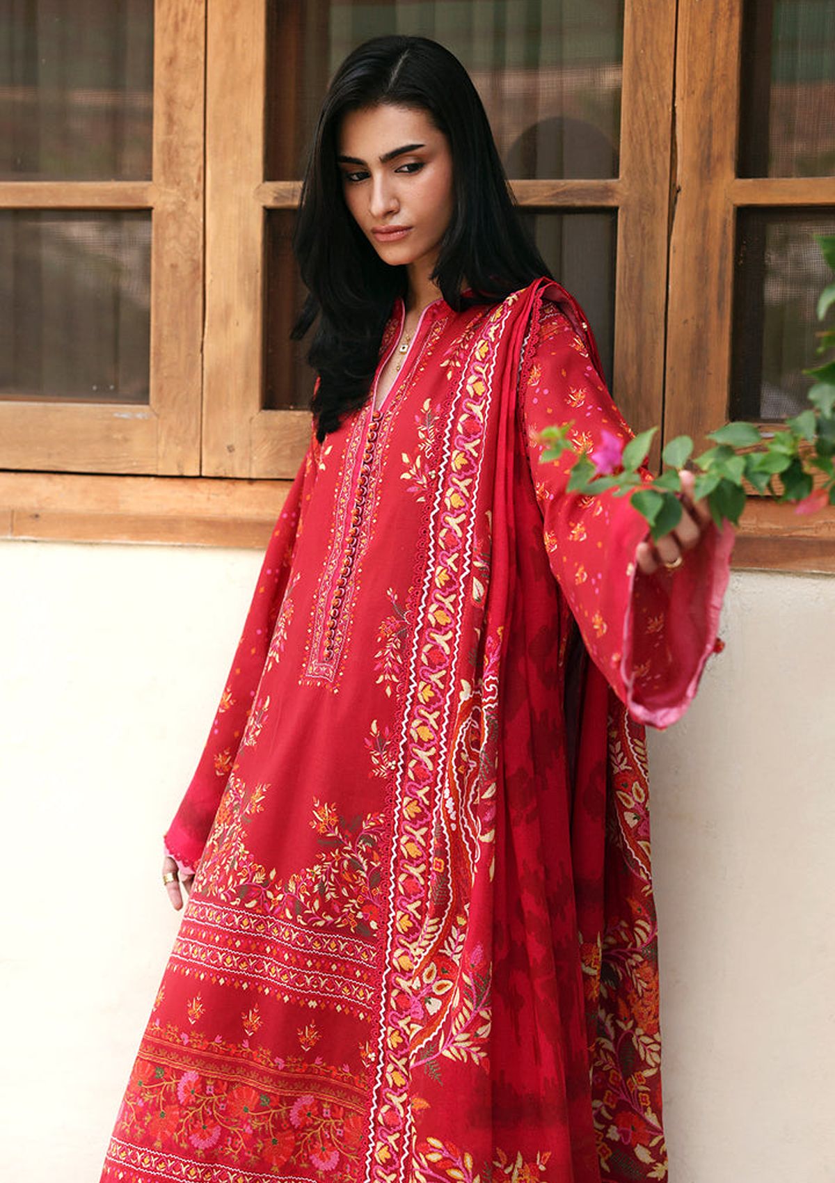 Zaha Amaya Printed Lawn'26 APL-04 ROSA