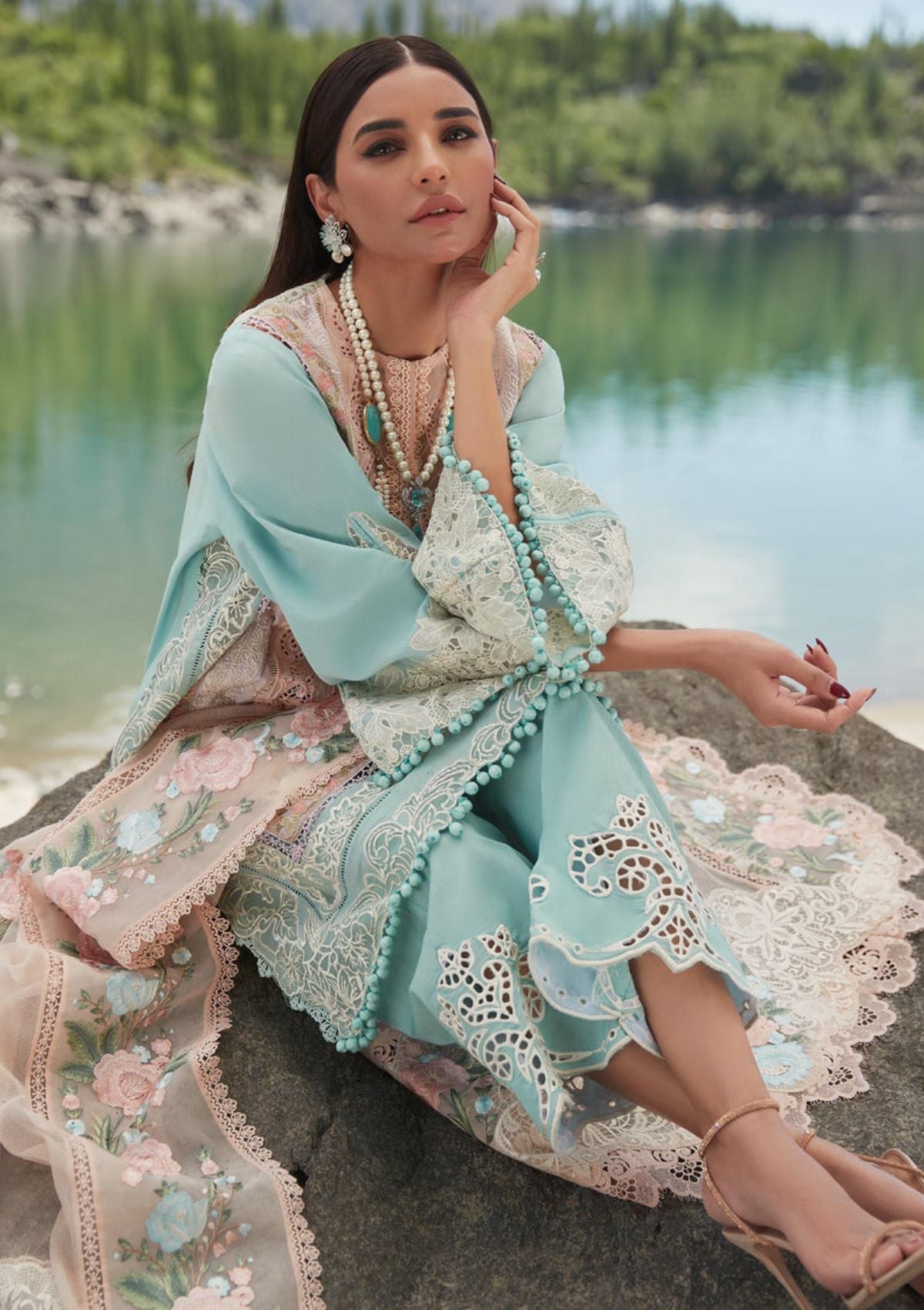 Crimson Luxury Lawn'23 D-6B - Mohsin Saeed Fabrics