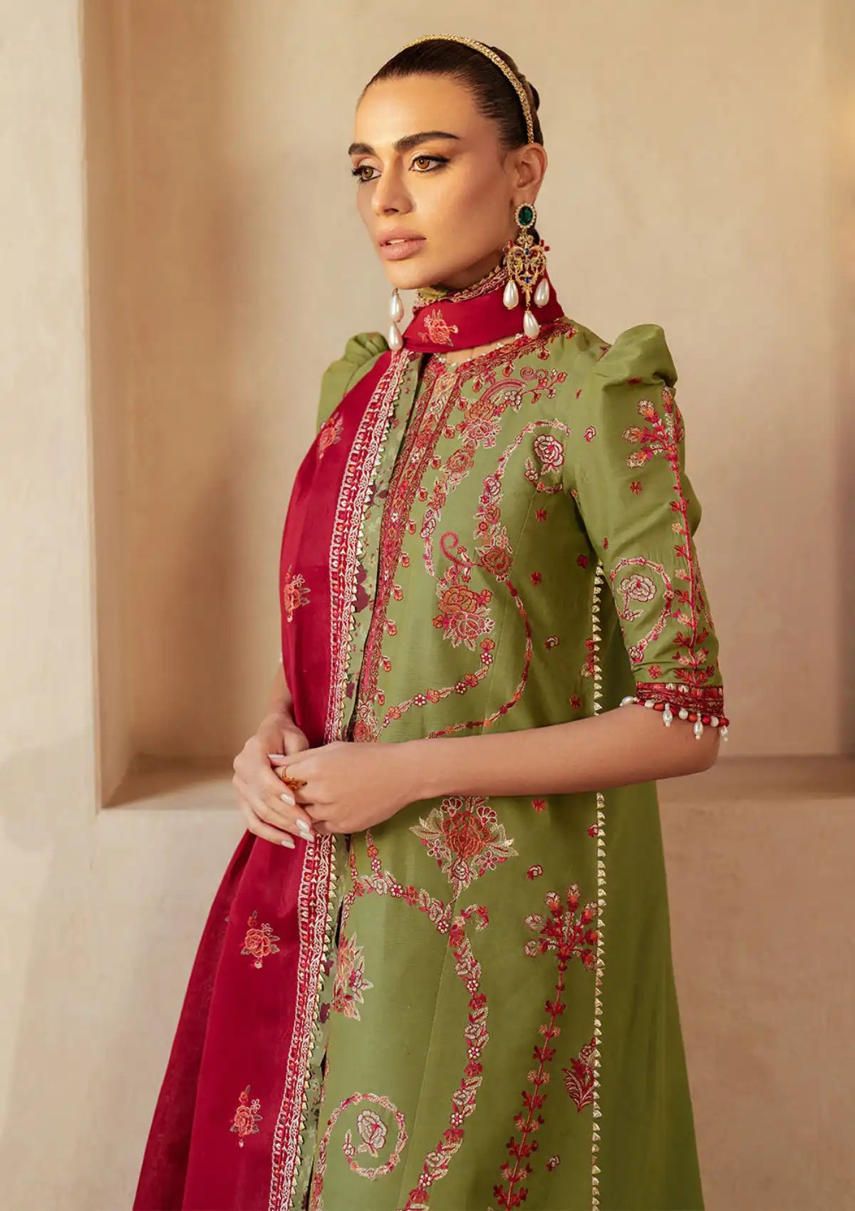 mohsin-saeed-fabrics-luxury-fashion-collection-daily-wear-wedding-and-formal-in-budget-This-product-is-from-bin-ilyas-mehroze-lawn25-93-b-is-available-on-Mohsin-saeed-fabrics-website.