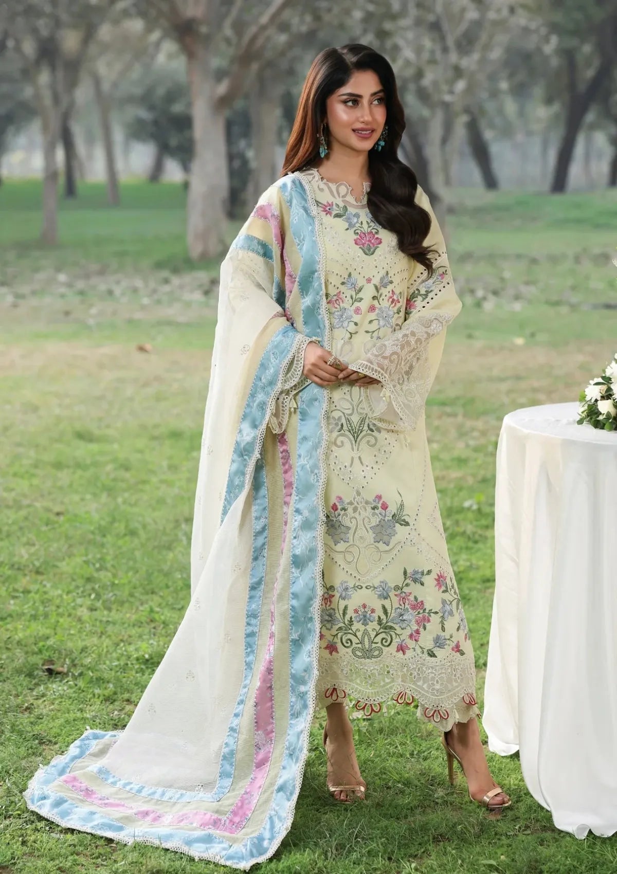 Sardinia Tales Of Petals'26 D-1503A DAISY DREAM