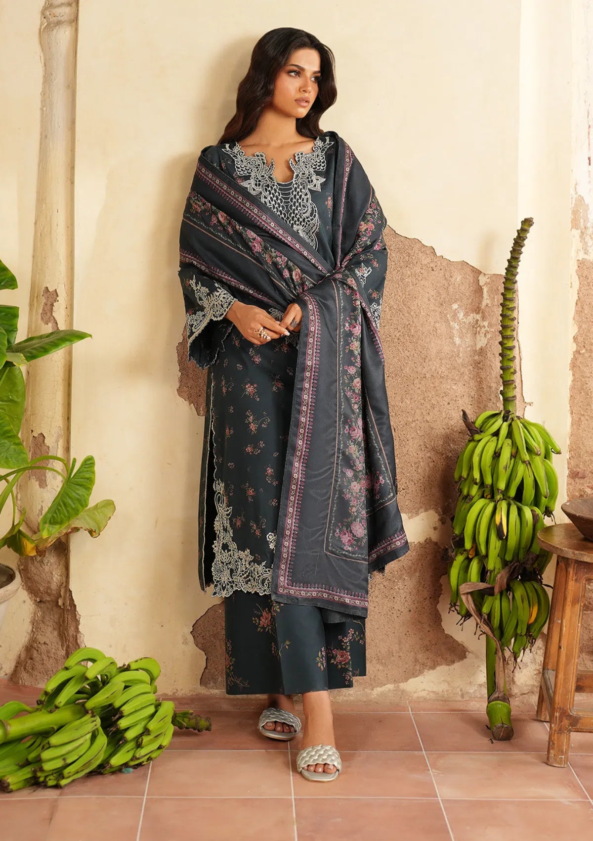 Iznik Pre-Fall'25 IPF-12