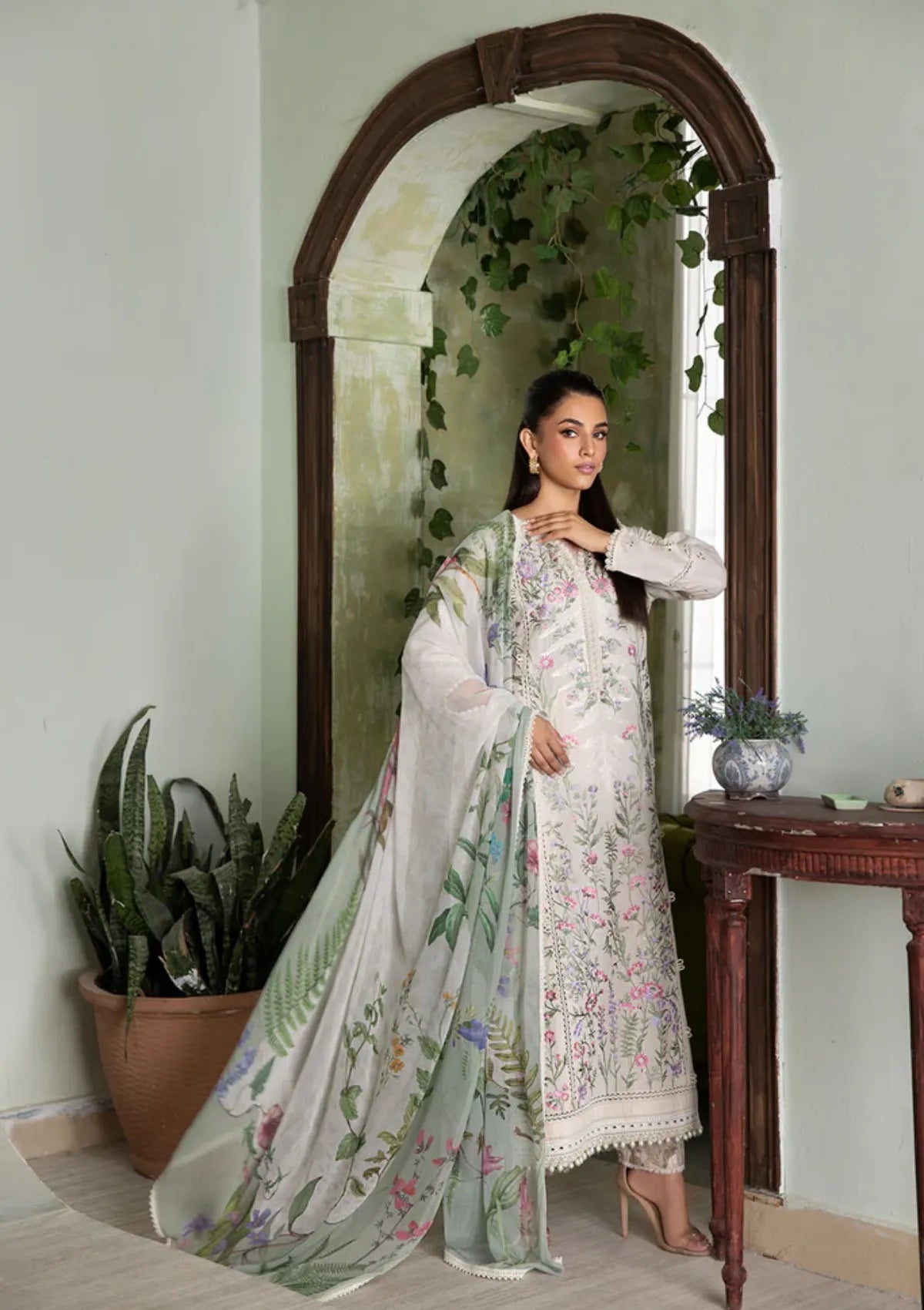 mohsin-saeed-fabrics-is-selling-online-and-in stores-Luxury-daily-wear-wedding-wear-formal-wear-in-budgeted-price-This-product-is-from-sobia-nazir-vital-vol-2-lawn25-d-9a-is-available-on-Mohsin-saeed-fabrics-website.