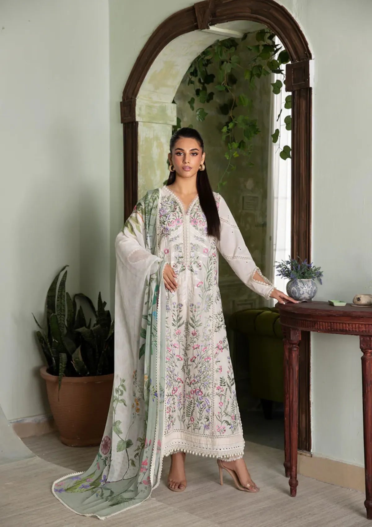 mohsin-saeed-fabrics-is-selling-online-and-in stores-Luxury-daily-wear-wedding-wear-formal-wear-in-budgeted-price-This-product-is-from-sobia-nazir-vital-vol-2-lawn25-d-9a-is-available-on-Mohsin-saeed-fabrics-website.