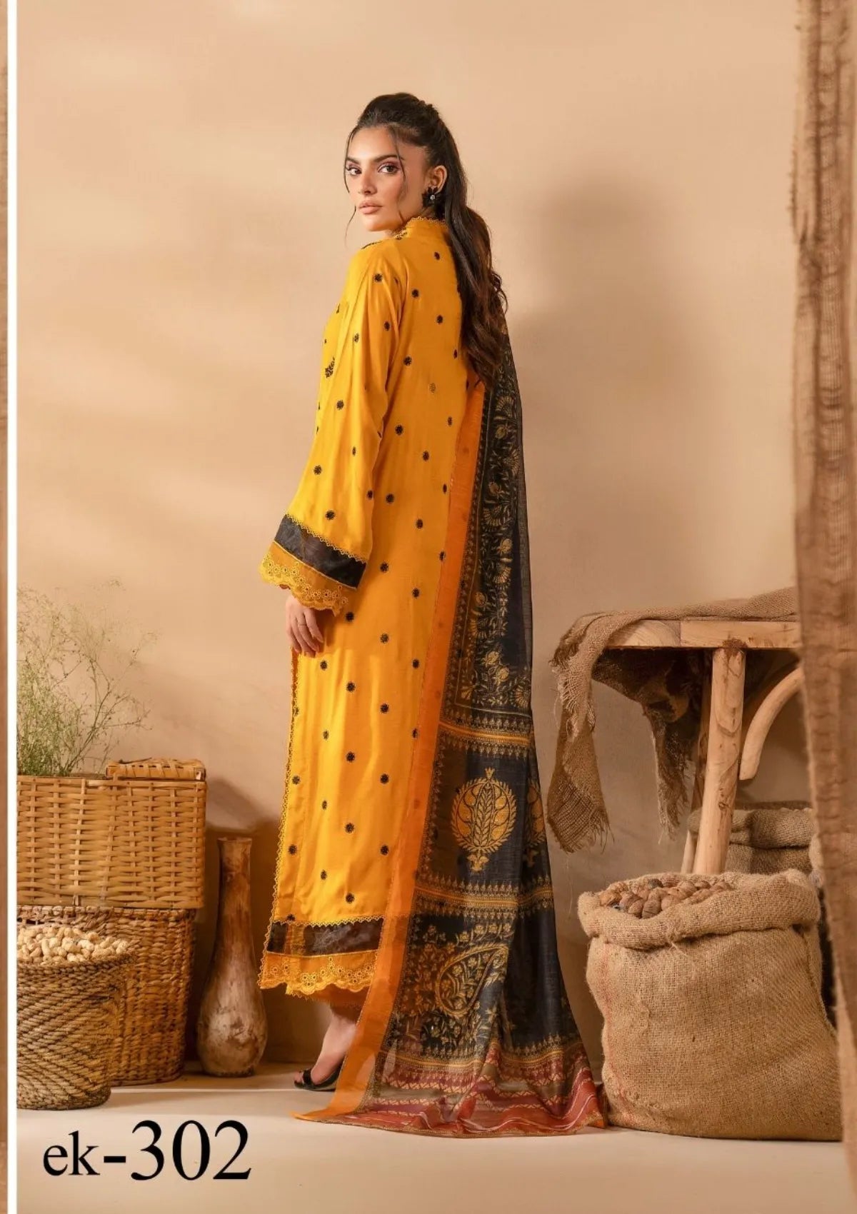 Khoobsurat Emb Slub Linen'25 EK-302