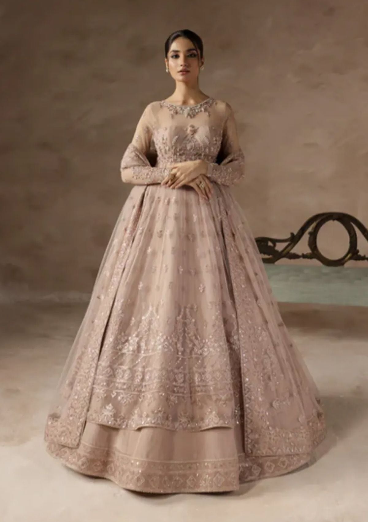 mohsin-saeed-fabrics-designer-daily-wear-formal-and-wedding-suits-within-budget-This-product-is-from-imran-ramzan-elysee25-reve-de-rose-is-available-on-Mohsin-saeed-fabrics-website.