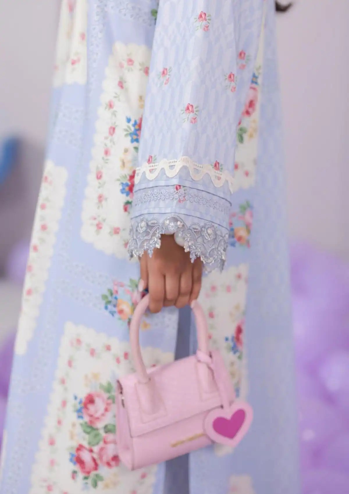 mohsin-saeed-fabrics-is-selling-online-and-in stores-Luxury-daily-wear-wedding-wear-formal-wear-in-budgeted-price-This-product-is-from-qalamkar-qprints-lawn25-vol-2-em-02a-esme-is-available-on-Mohsin-saeed-fabrics-website.