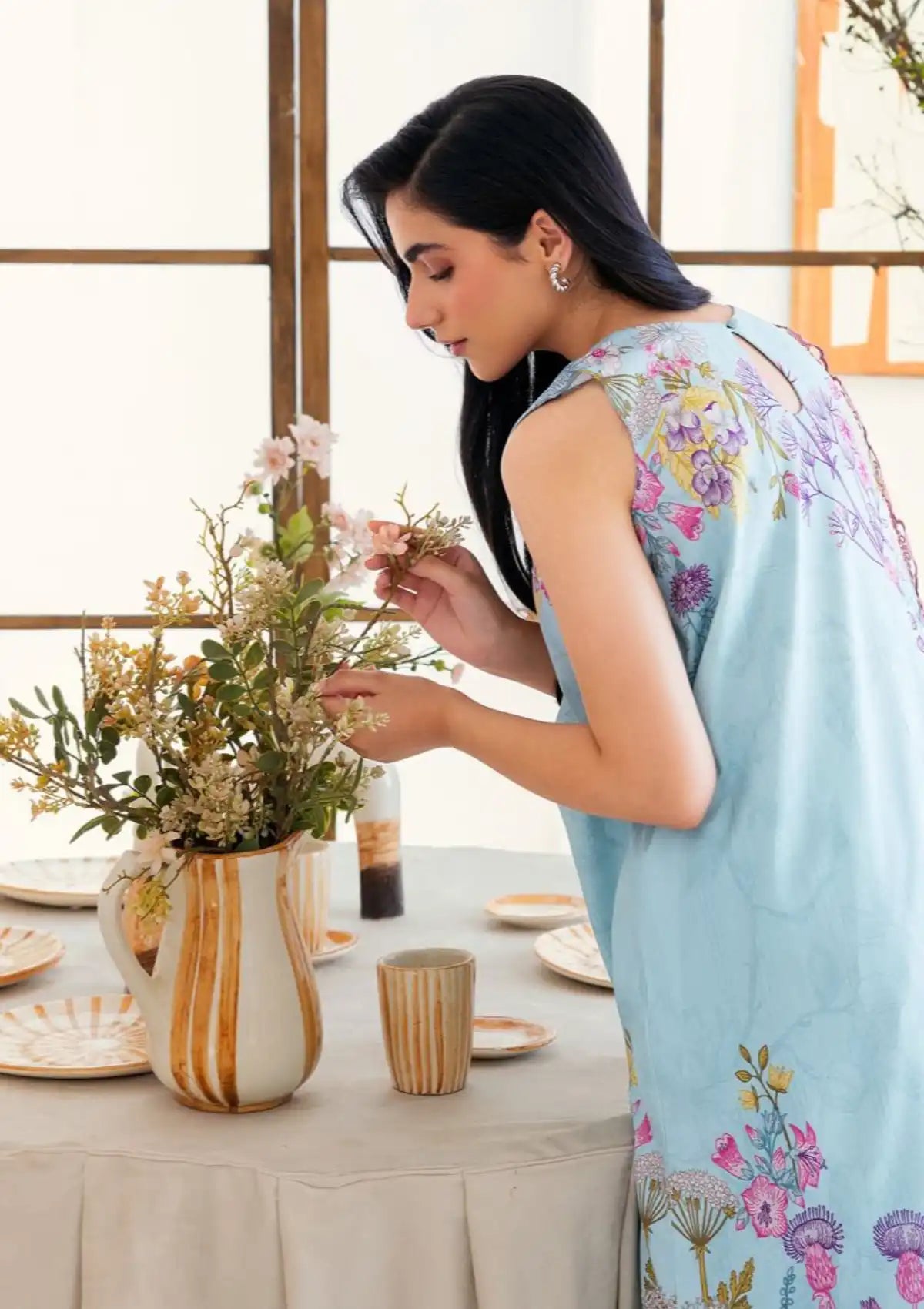 mohsin-saeed-fabrics-affordable-luxury-outfits-for-daily-formal-and-wedding-wear-This-product-is-from-florent-luxury-prints25-fl-09-is-available-on-Mohsin-saeed-fabrics-website.