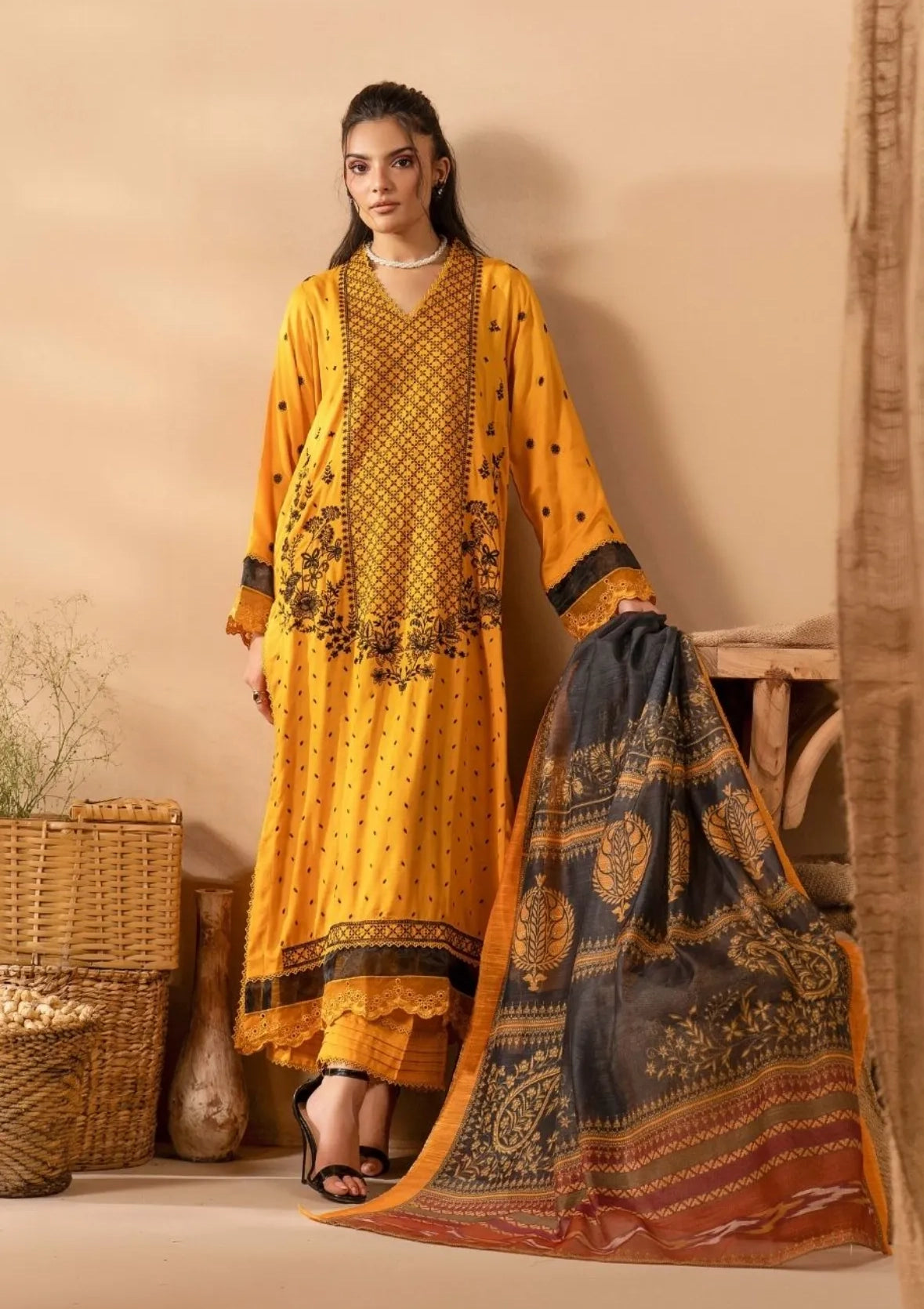 Khoobsurat Emb Slub Linen'25 EK-302