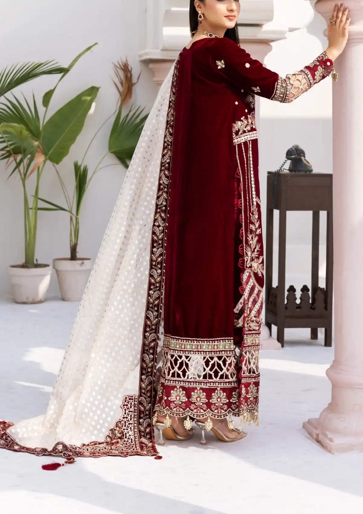 Andaz E Makhmal by Zebtan'25 ZAM-02