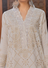 Waresha Lush Essence Lawn'26 LE-01 IVORY NOOR