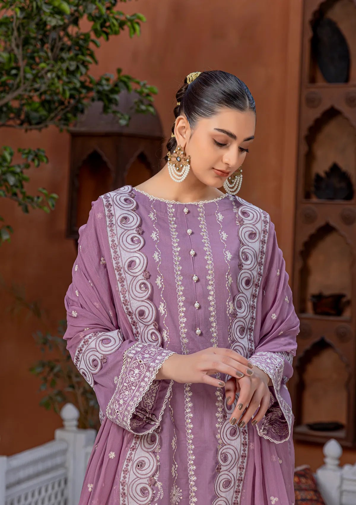 Waresha Lush Essence Lawn'26 LE-05 LAVENDER MIST