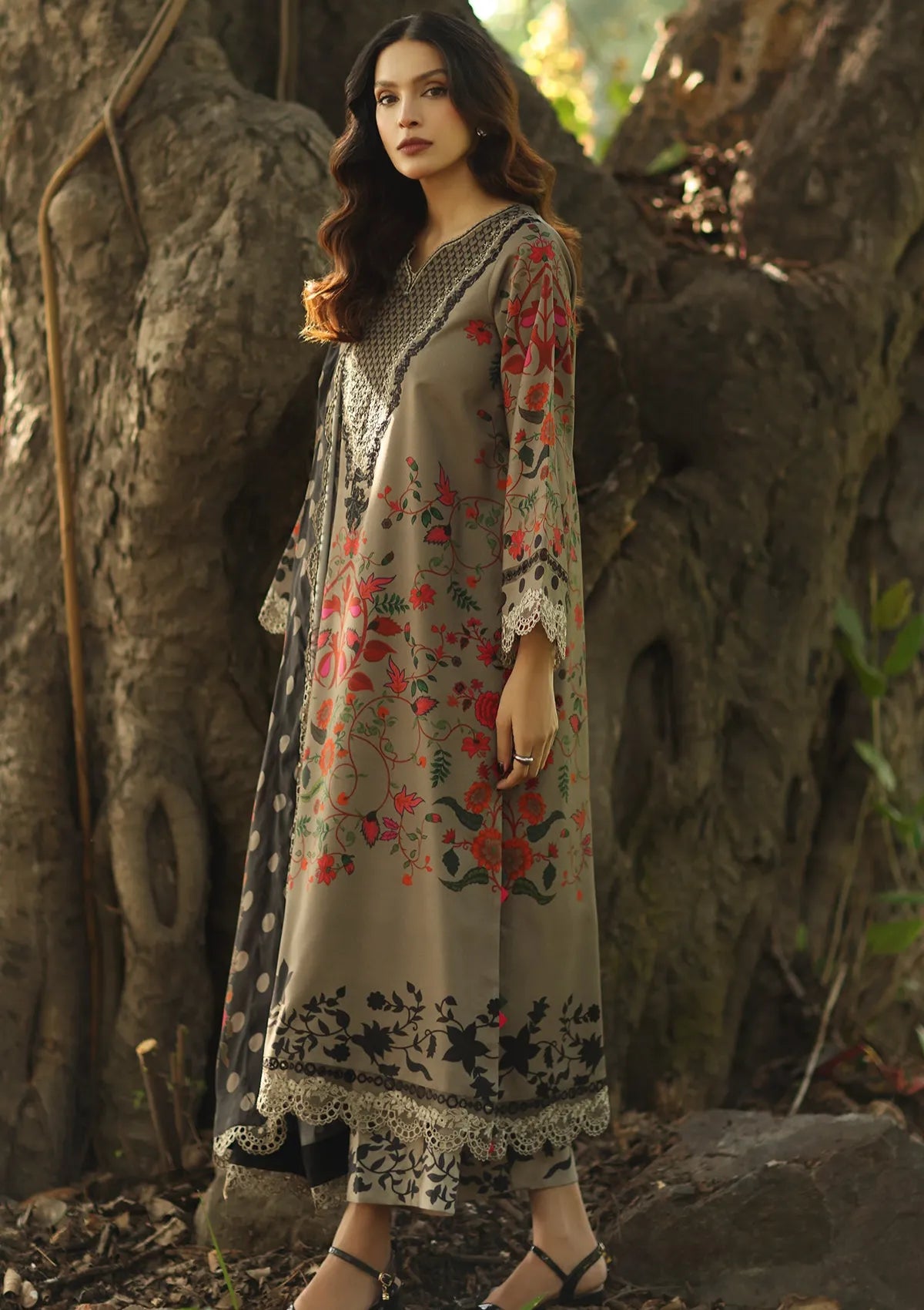 Charizma Aniq Vol-01'25 D-12