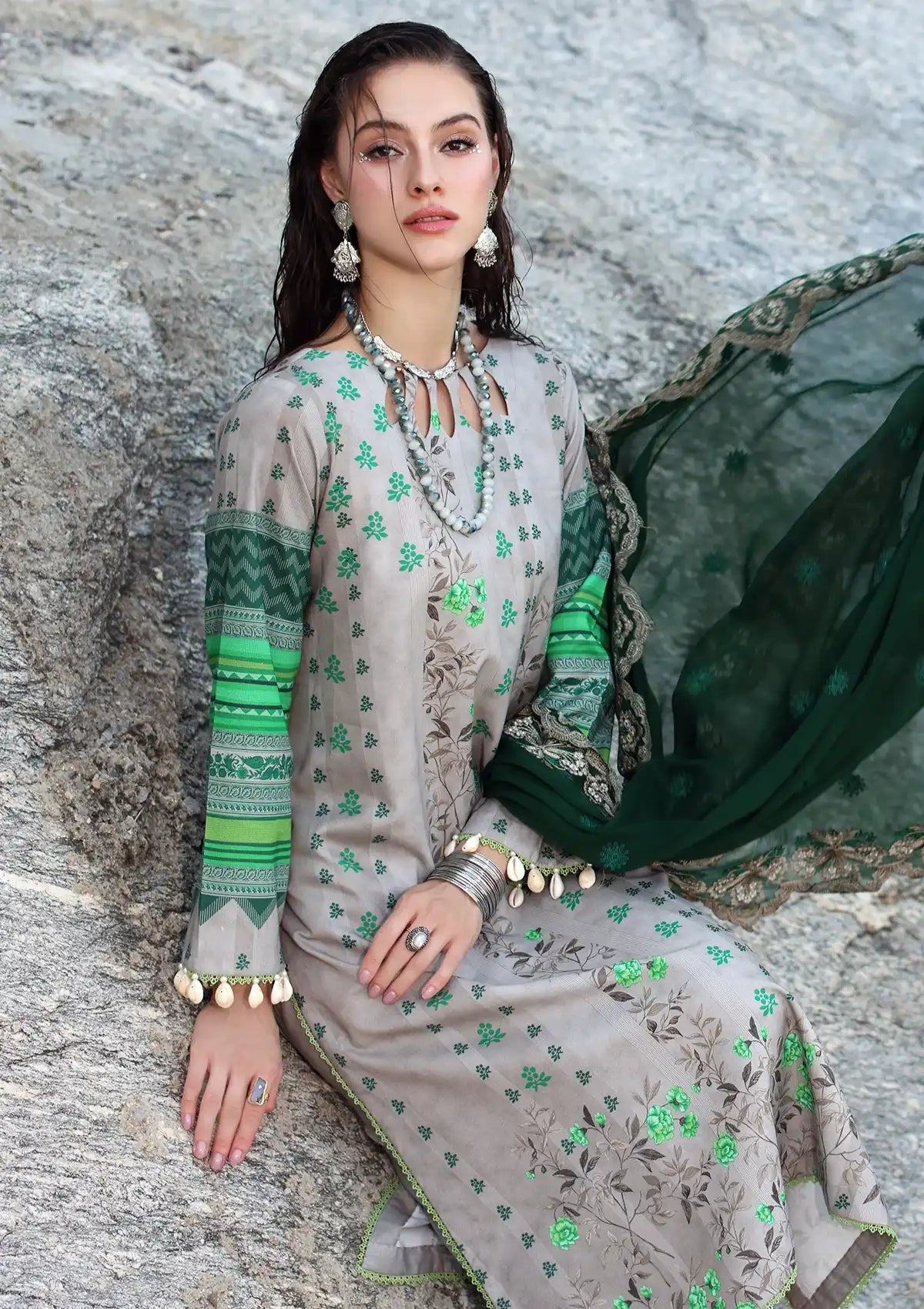 Charizma Print Melody Lawn'24 Vol-04 PM4-26 - Mohsin Saeed Fabrics