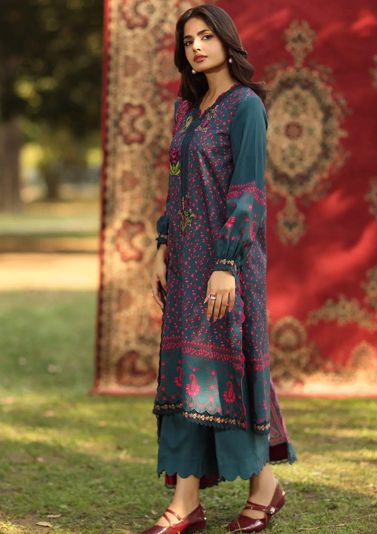 Charizma Aniq Vol-01'25 D-16