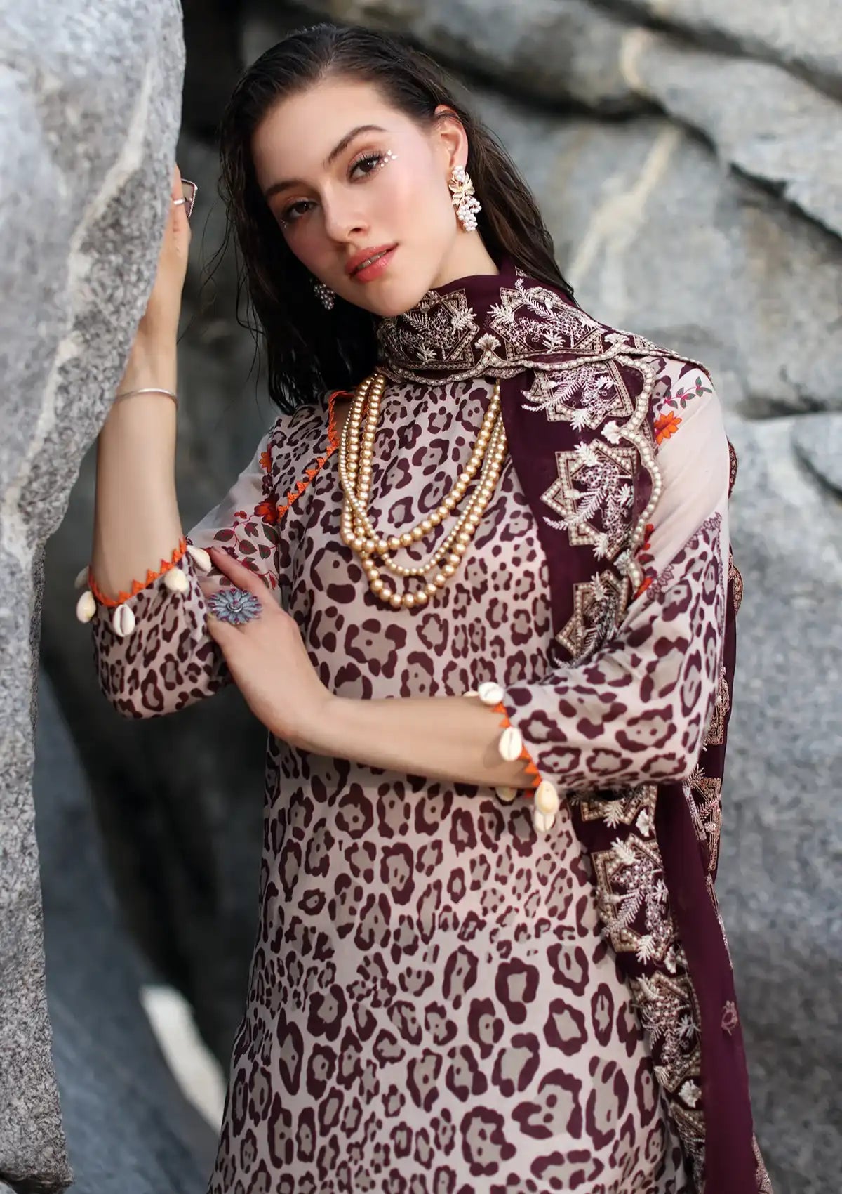Charizma Print Melody Lawn'24 Vol-04 PM4-31 - Mohsin Saeed Fabrics