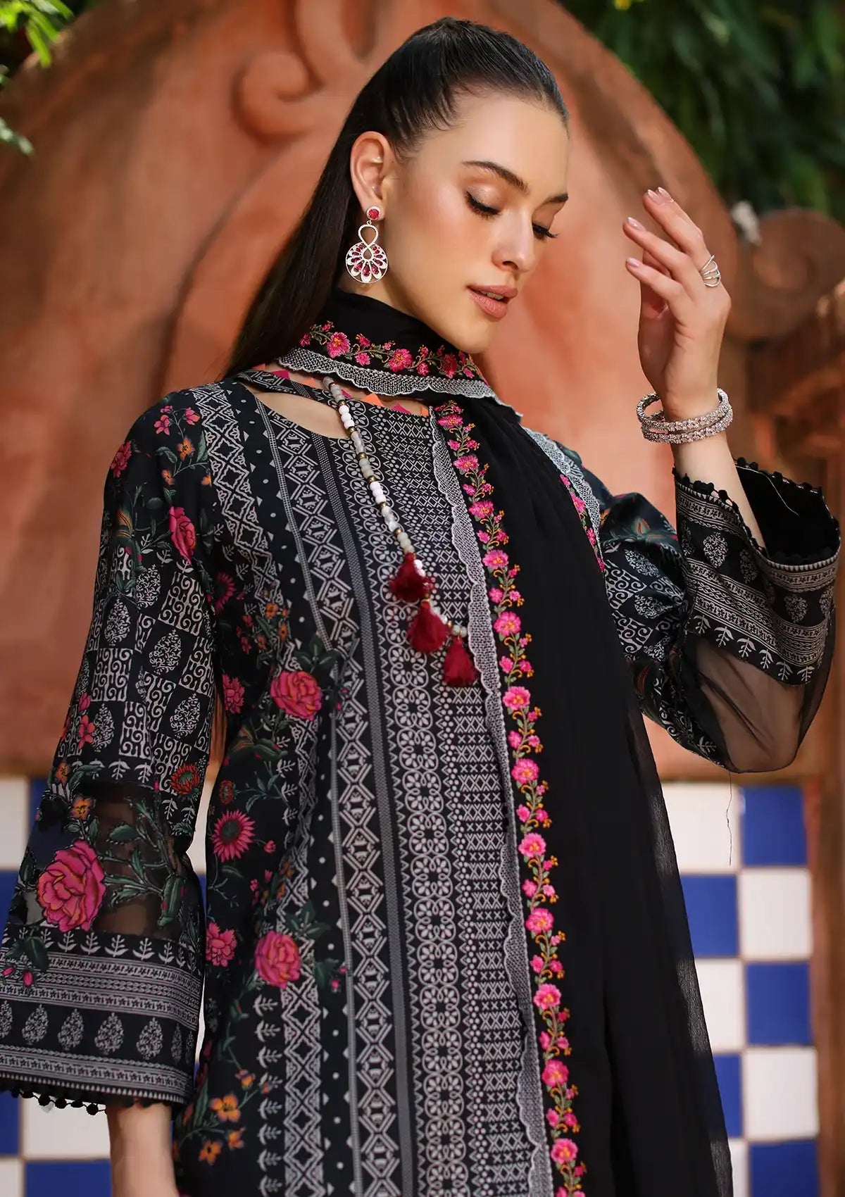 Charizma Print Melody Lawn'24 Vol-04 PM4-35 - Mohsin Saeed Fabrics
