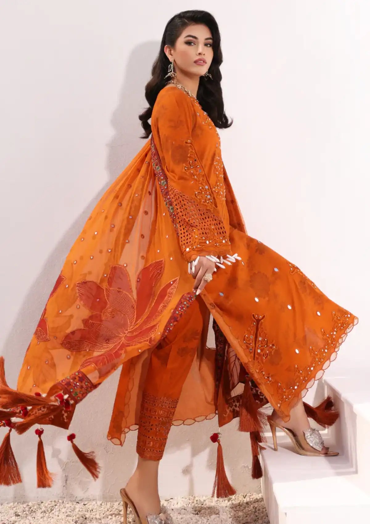 Charizma Signature Festive Lawn'24 ED4-05 - Mohsin Saeed Fabrics