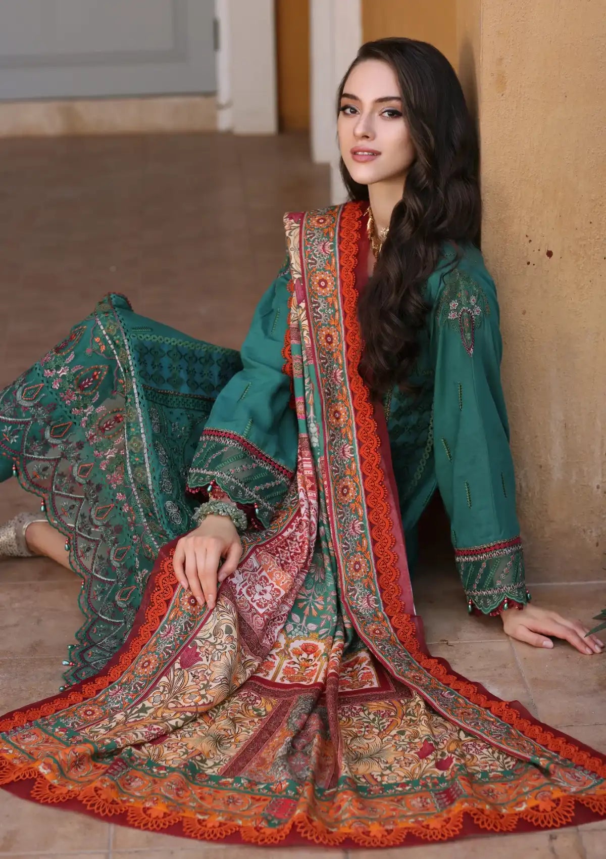 Noor By Saadia Asad Winter Shawl'23 NWS-08 - Mohsin Saeed Fabrics