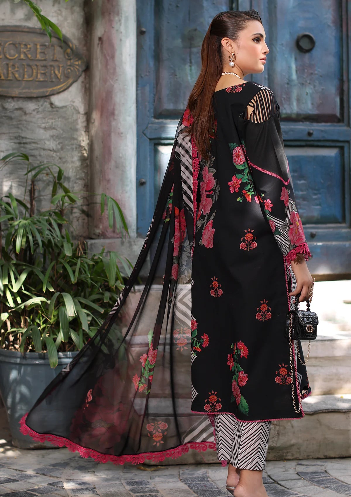 mohsin-saeed-fabrics-designer-daily-wear-formal-and-wedding-suits-within-budget-This-product-is-from-charizma-c-print-vol-0125-cp5-01-is-available-on-Mohsin-saeed-fabrics-website.